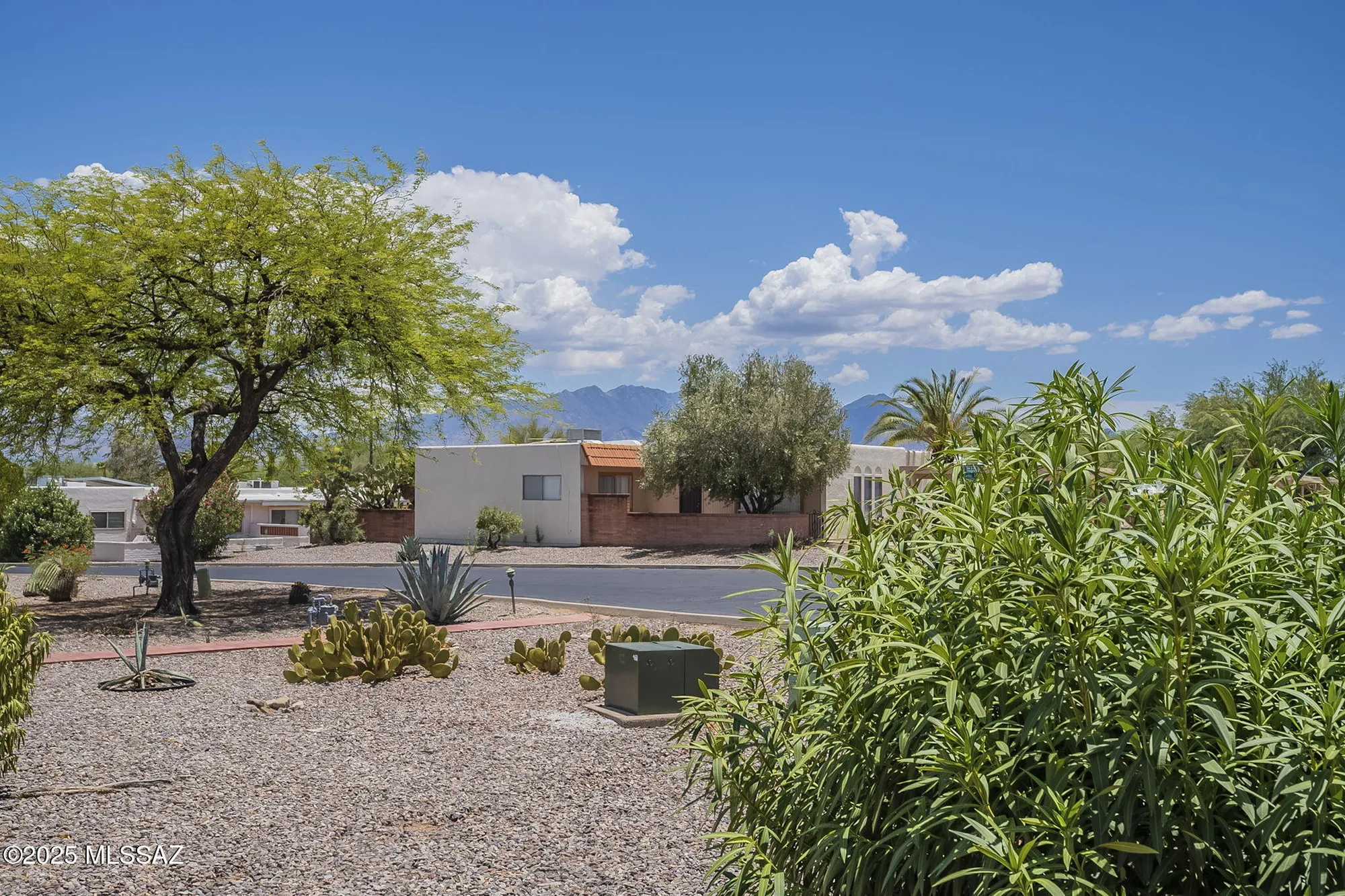 Property Slideshow image 37 of 38 | 261 w placita de los anillos, Green Valley, AZ, 85614