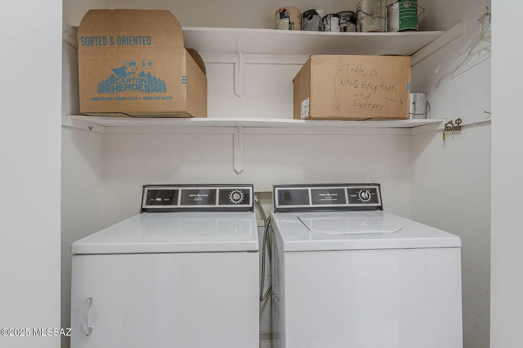 Property Slideshow image 17 of 38 | 261 w placita de los anillos, Green Valley, AZ, 85614