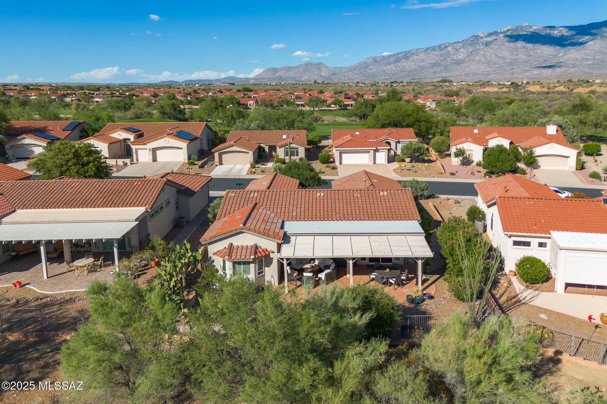Property Slideshow image 5 of 50 | 13643 n pima spring way, Oro Valley, AZ, 85755