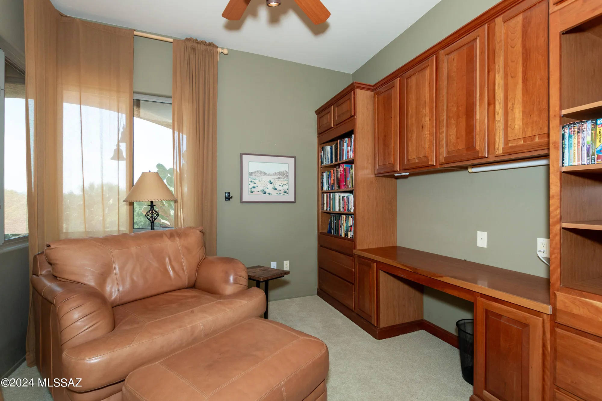 Property Slideshow image 32 of 50 | 852 w mountain stone dr, Green Valley, AZ, 85614