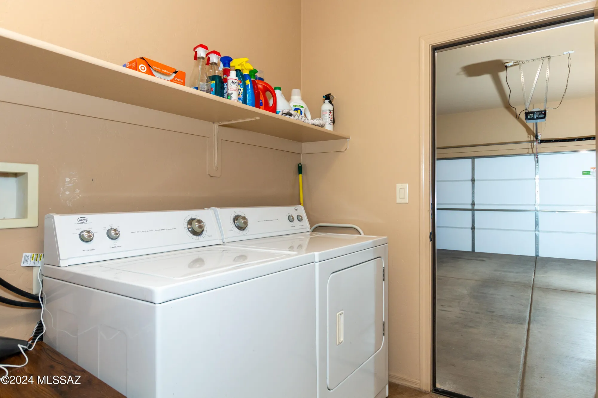 Property Slideshow image 36 of 50 | 852 w mountain stone dr, Green Valley, AZ, 85614