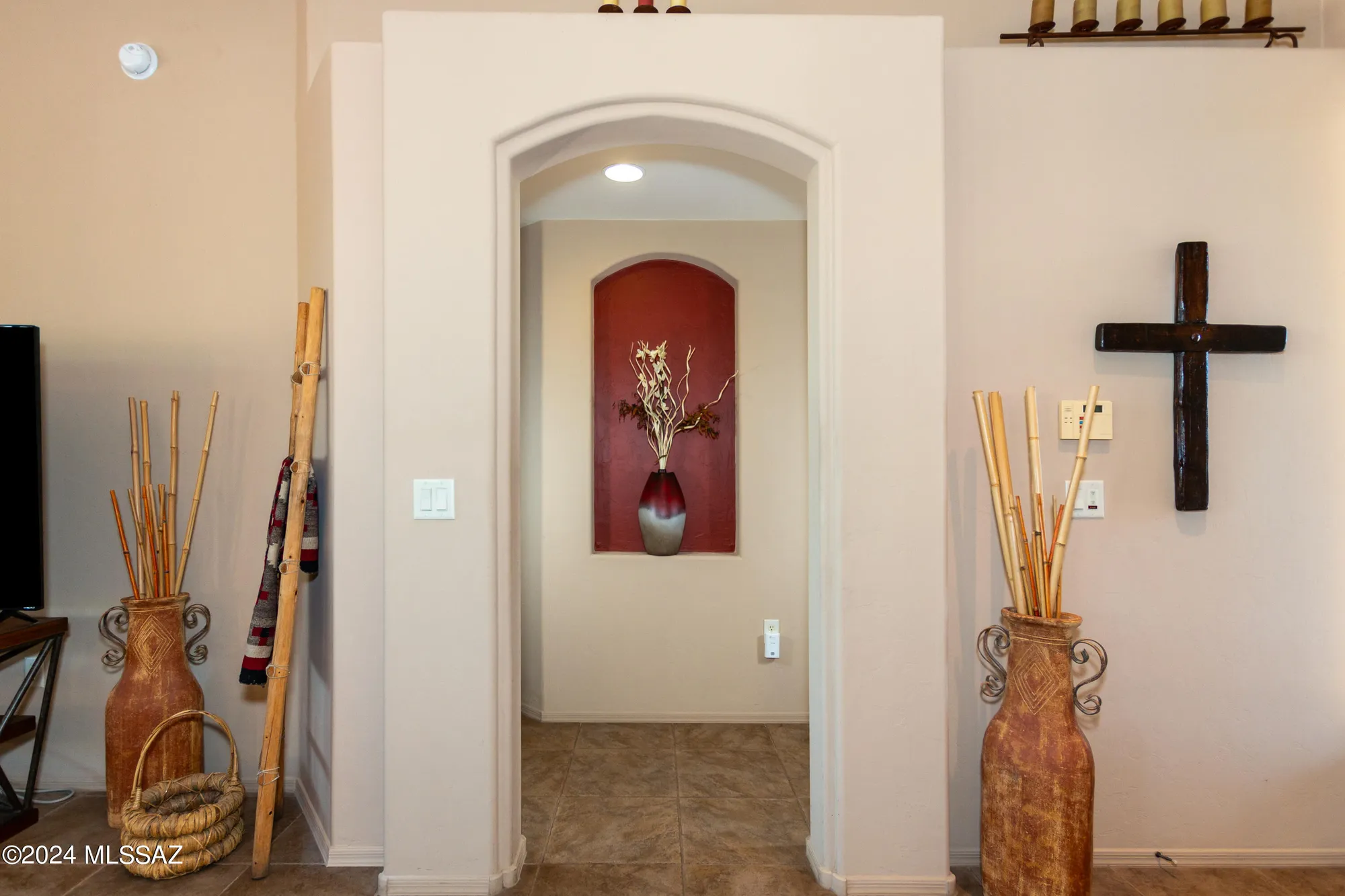 Property Slideshow image 16 of 50 | 852 w mountain stone dr, Green Valley, AZ, 85614