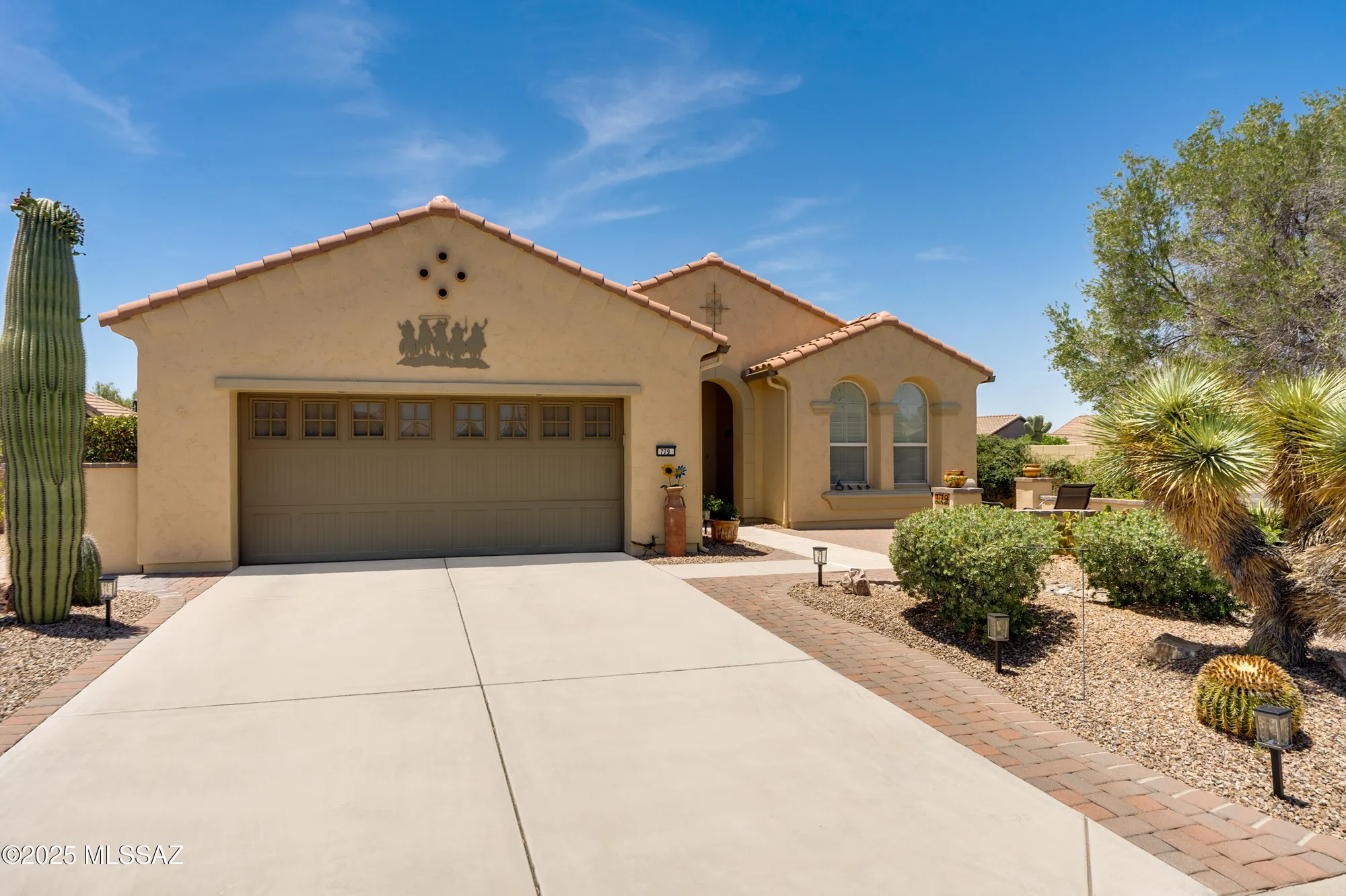 Property Slideshow image 4 of 50 | 779 n lukeville dr, Green Valley, AZ, 85614