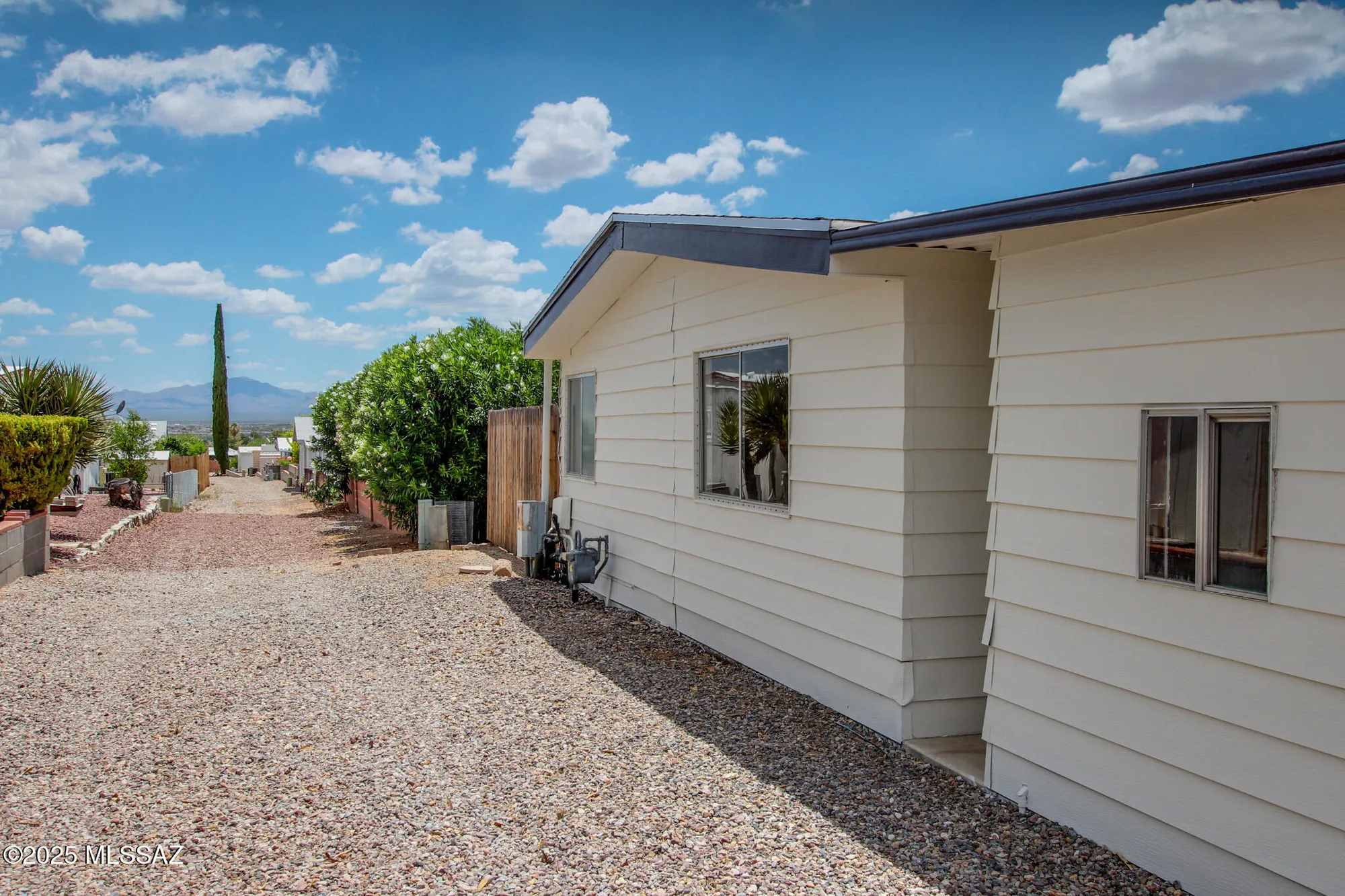 Property Slideshow image 30 of 37 | 270 w pinon dr, Green Valley, AZ, 85614