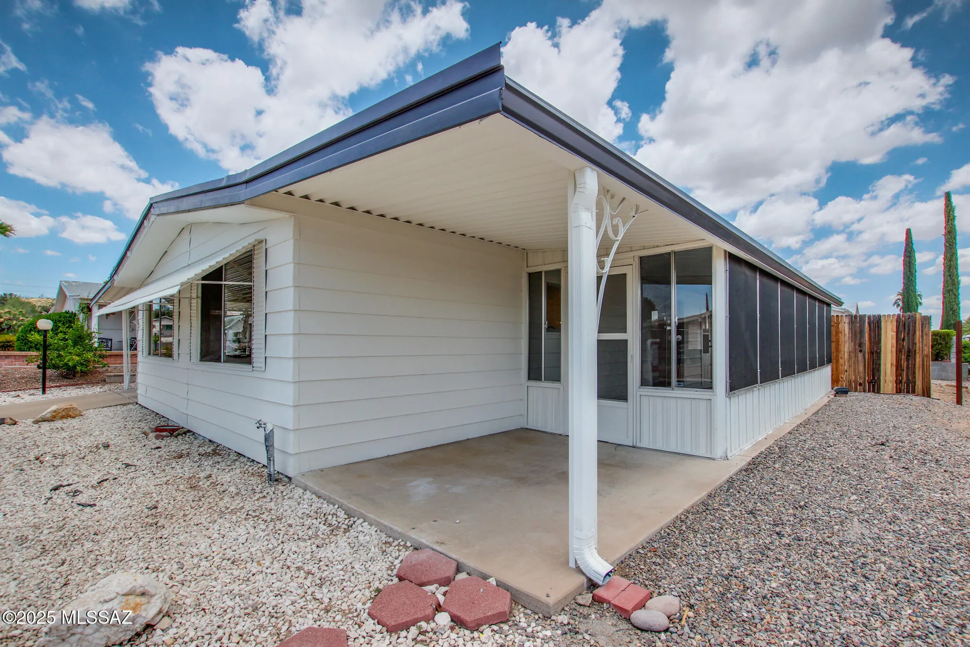 Property Slideshow image 35 of 37 | 270 w pinon dr, Green Valley, AZ, 85614