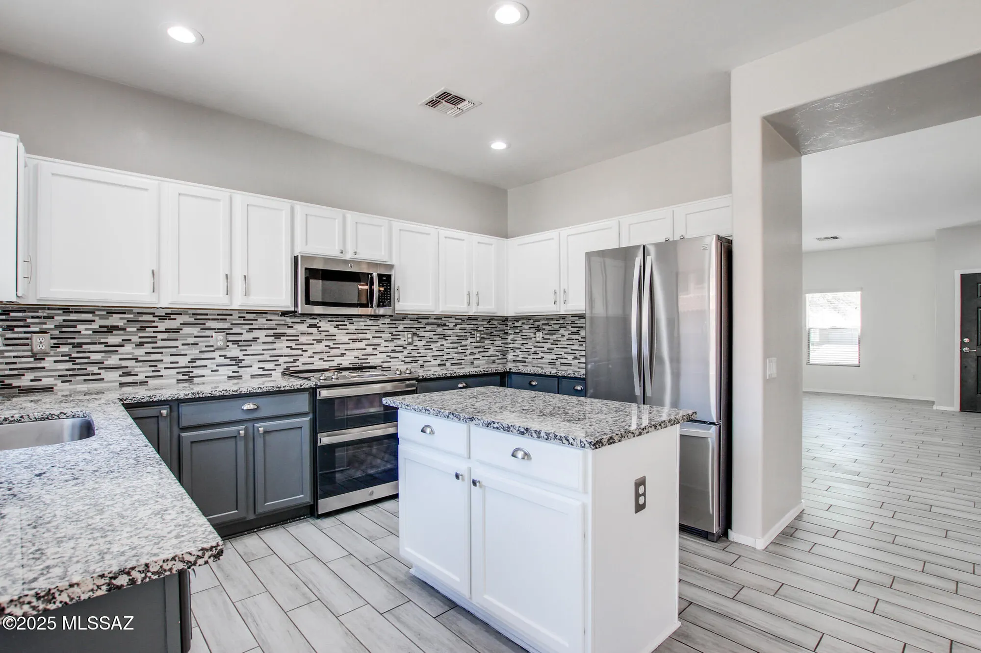 Property Slideshow image 4 of 46 | 432 w calle sombra linda, Sahuarita, AZ, 85629