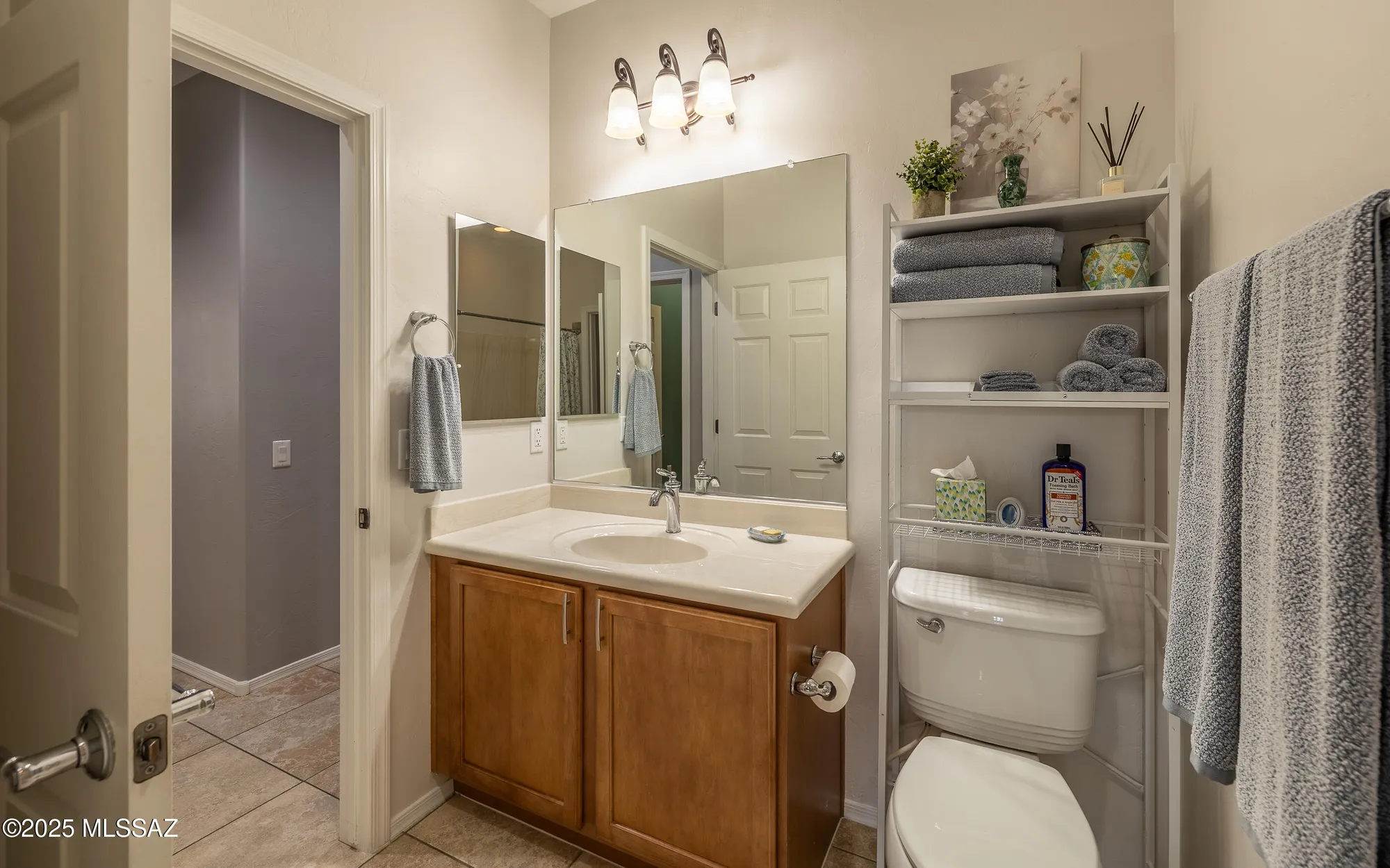 Property Slideshow image 14 of 50 | 13919 e brotherton st, Vail, AZ, 85641