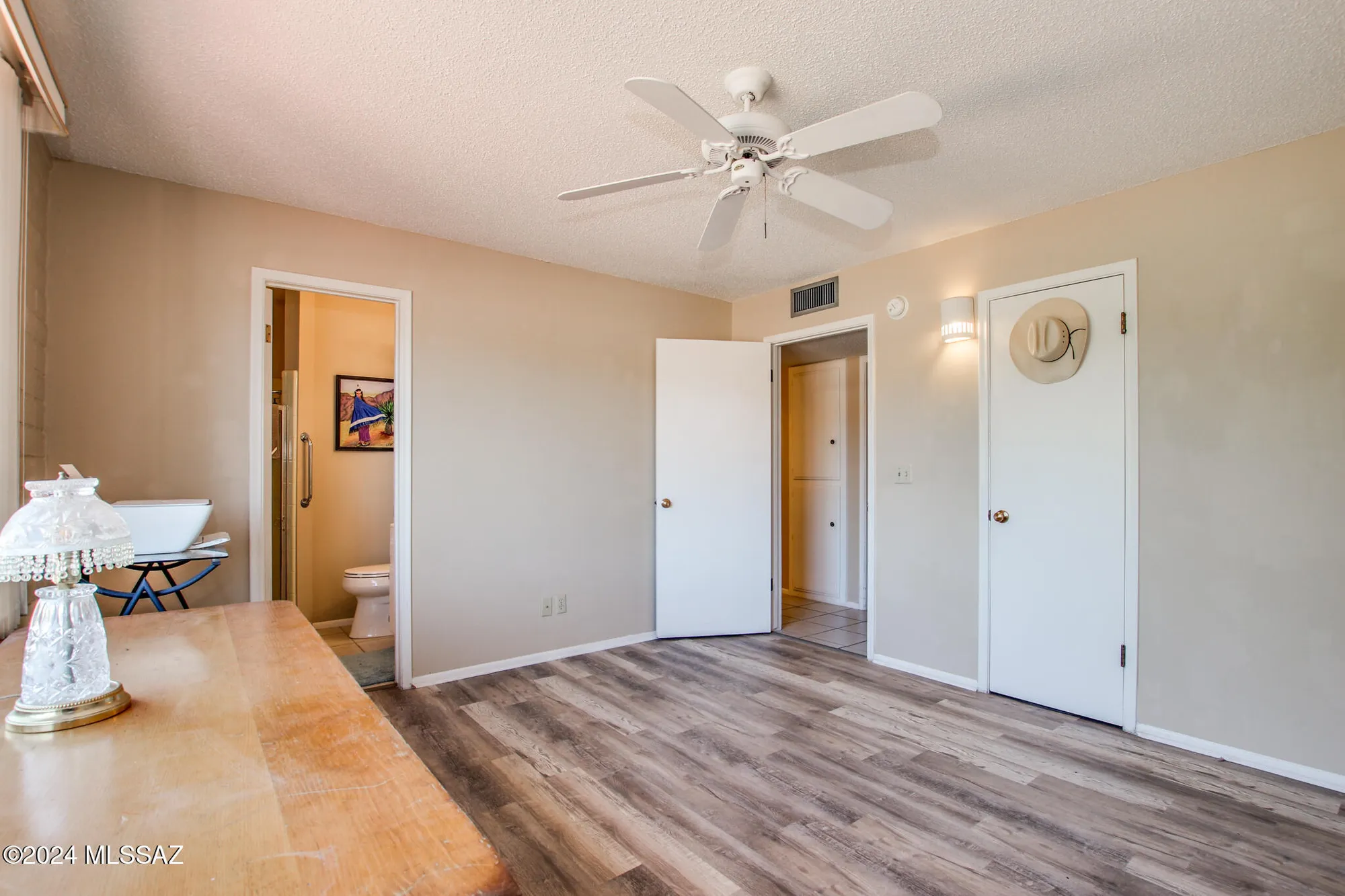 Property Slideshow image 14 of 45 | 321 s abrego dr, Green Valley, AZ, 85614