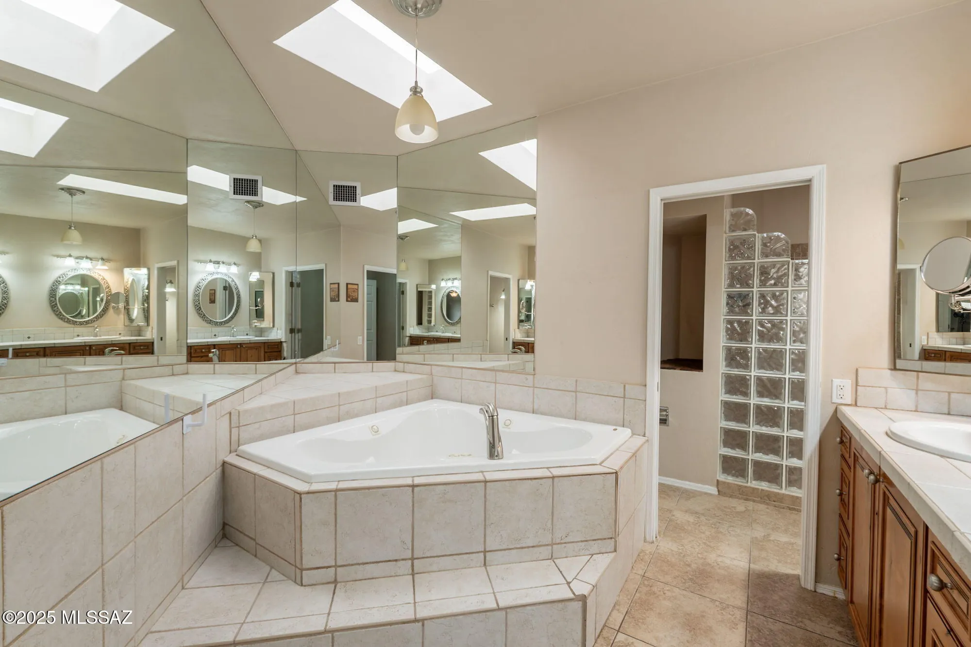 Property Slideshow image 22 of 40 | 3910 s via del ruisenor, Green Valley, AZ, 85622