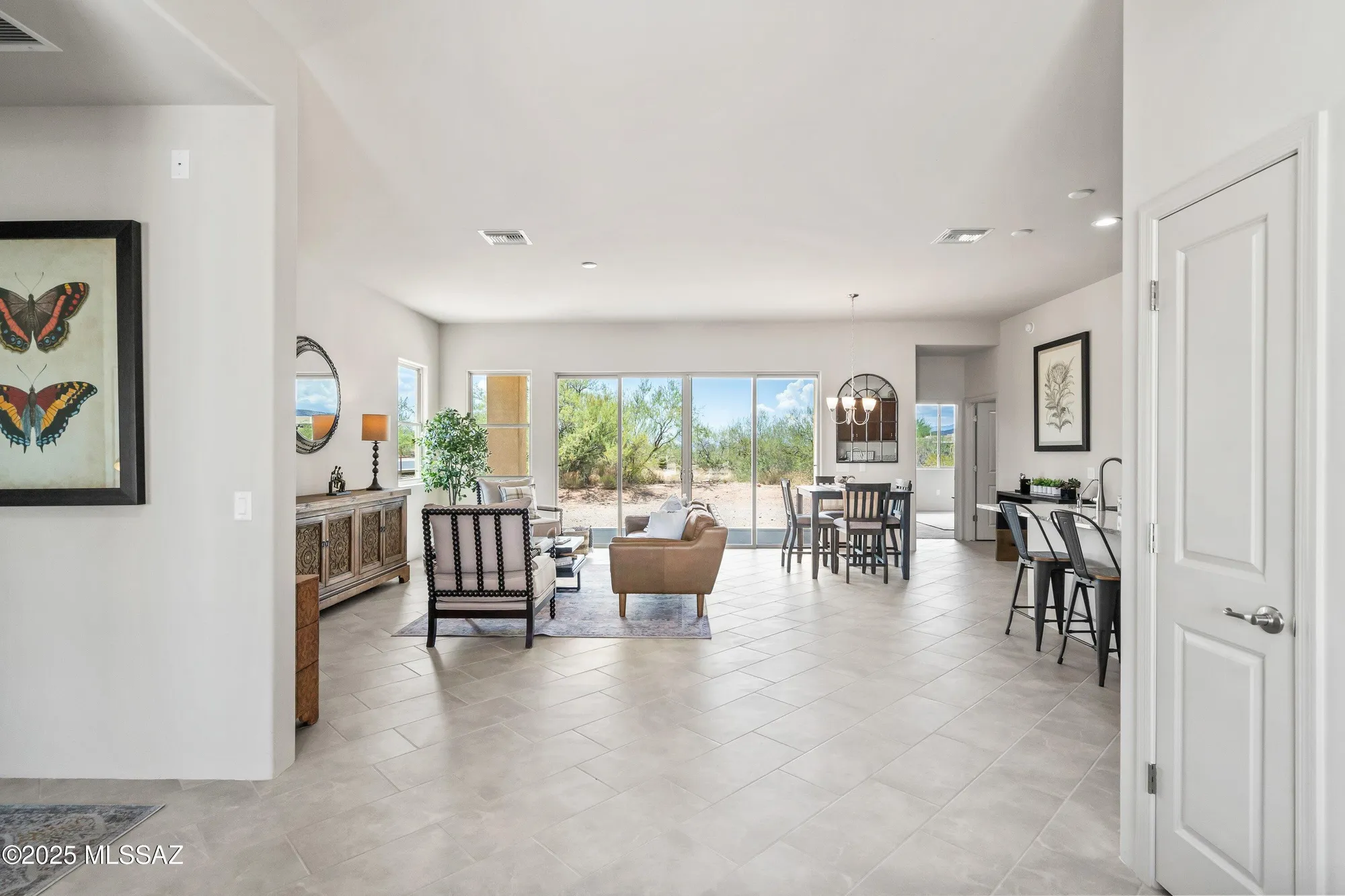 Property Slideshow image 10 of 25 | 13931 e langtry ln, Tucson, AZ, 85747