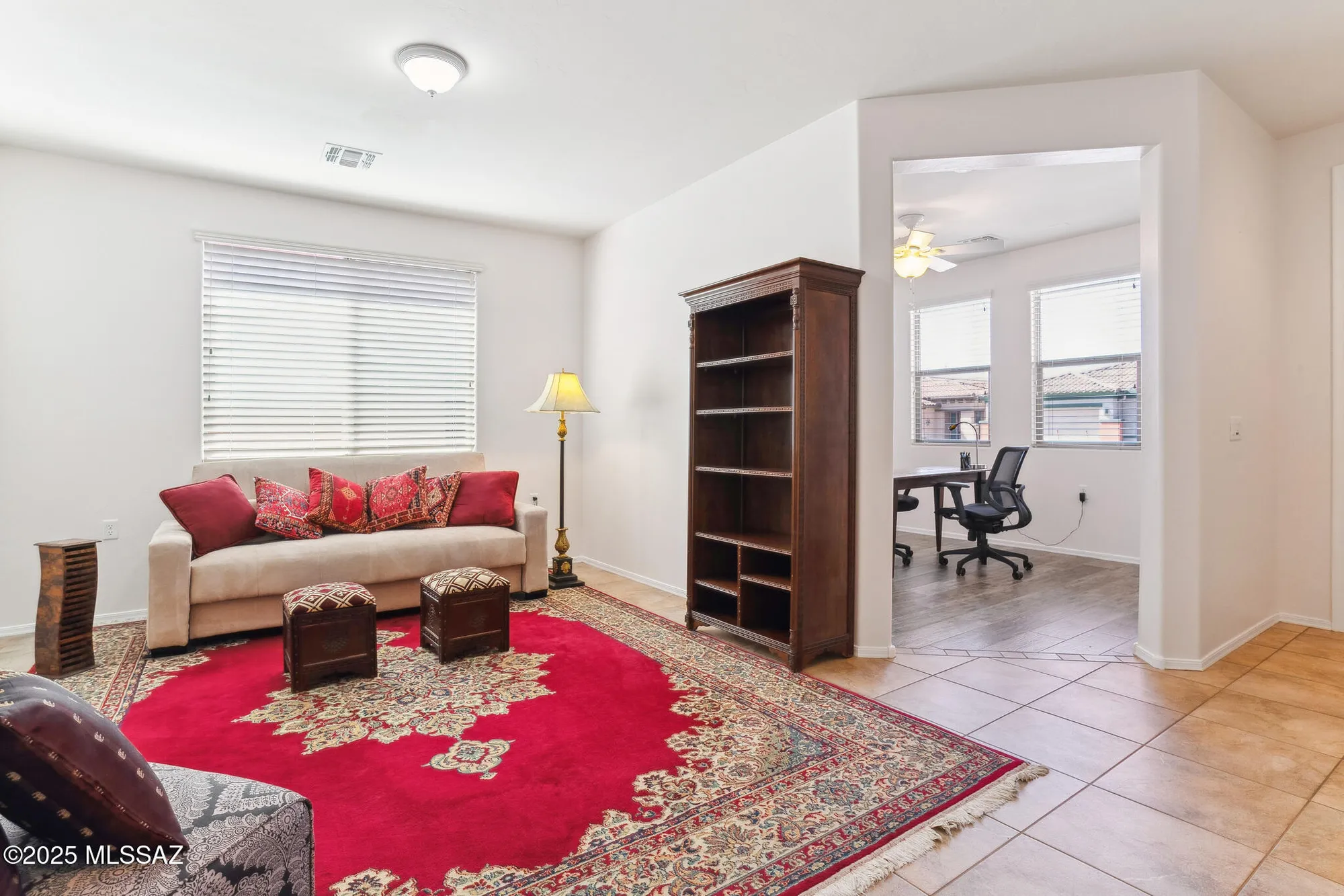 Property Slideshow image 4 of 47 | 13784 e weiers st, Vail, AZ, 85641