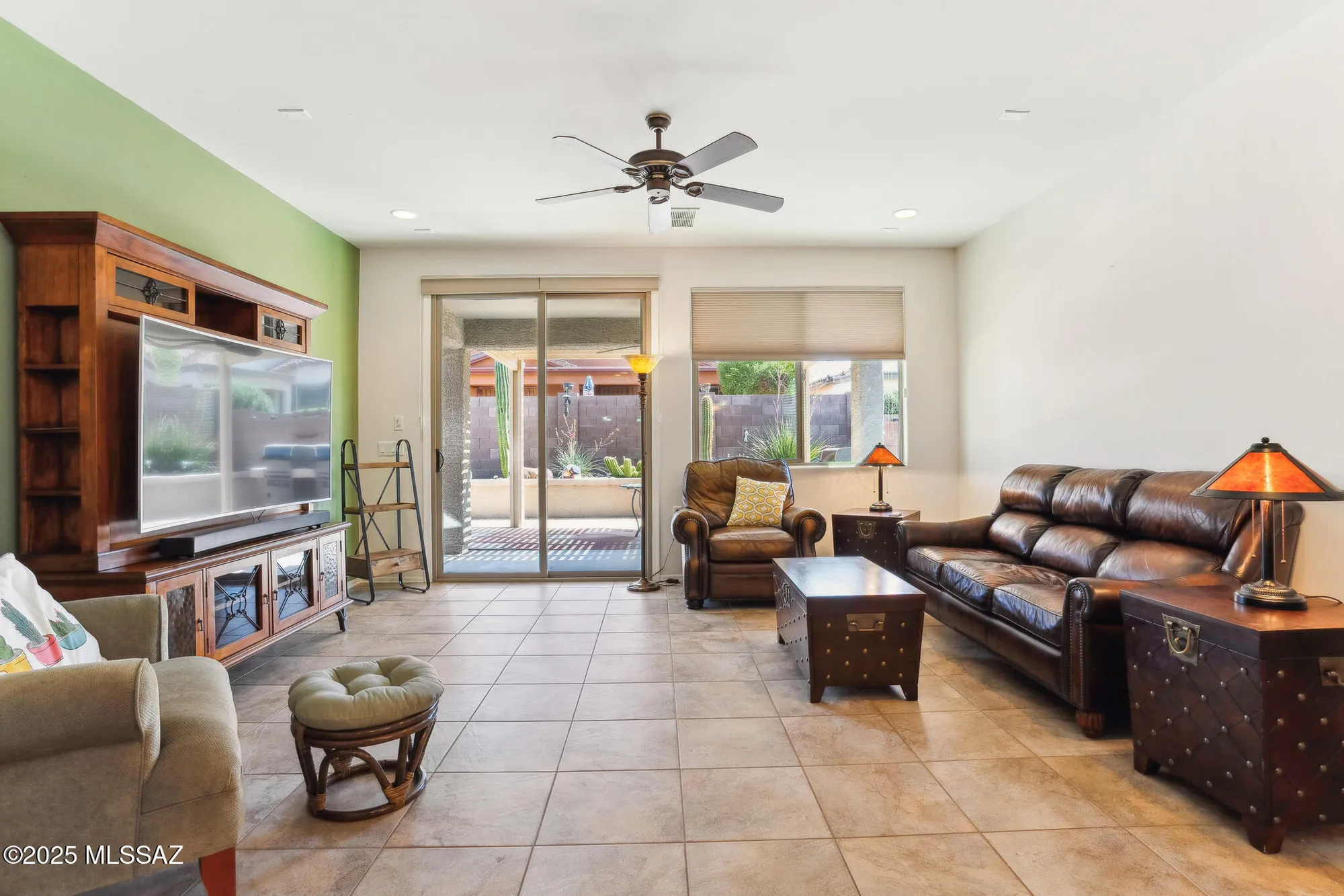 Property Slideshow image 7 of 47 | 13784 e weiers st, Vail, AZ, 85641