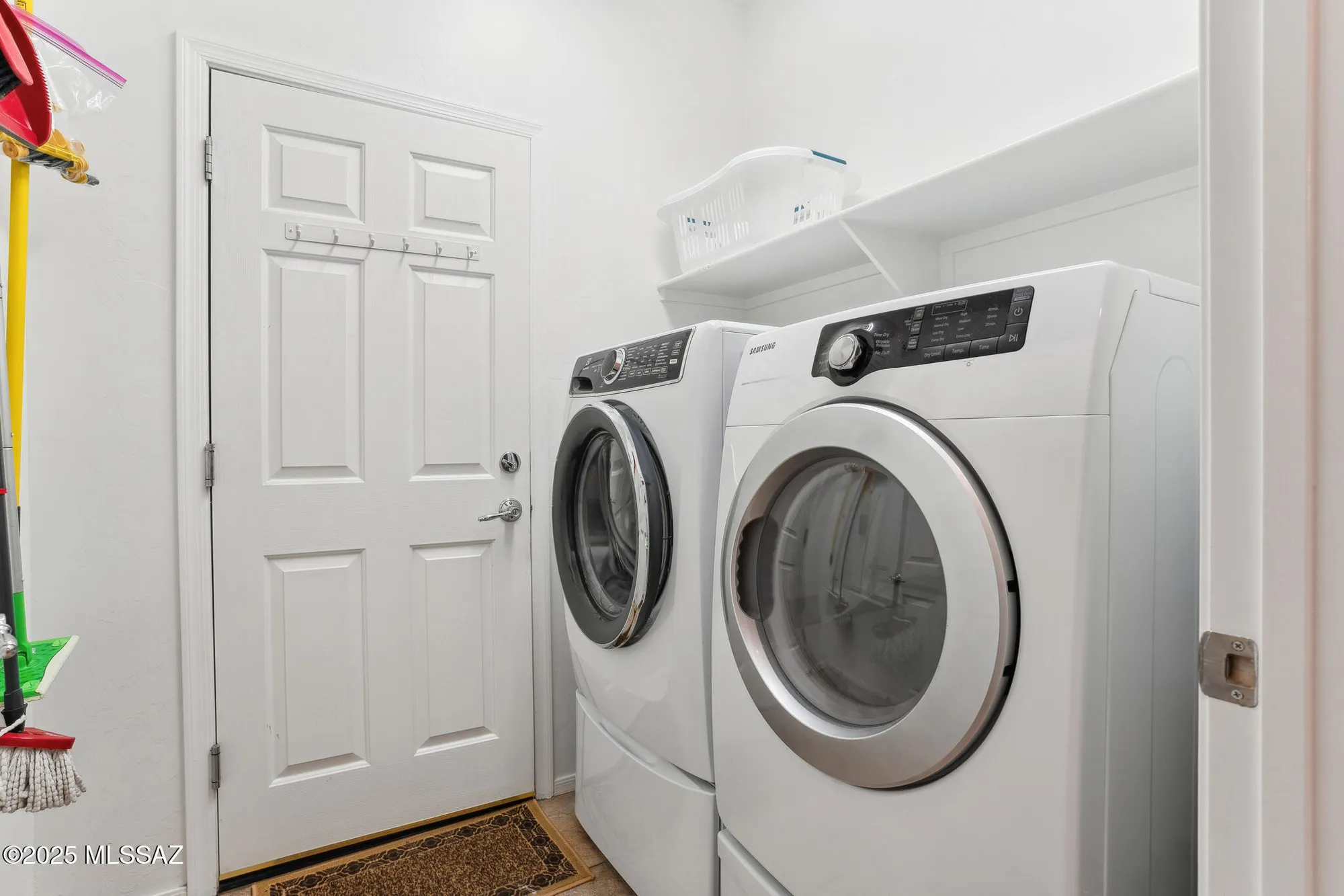 Property Slideshow image 18 of 47 | 13784 e weiers st, Vail, AZ, 85641