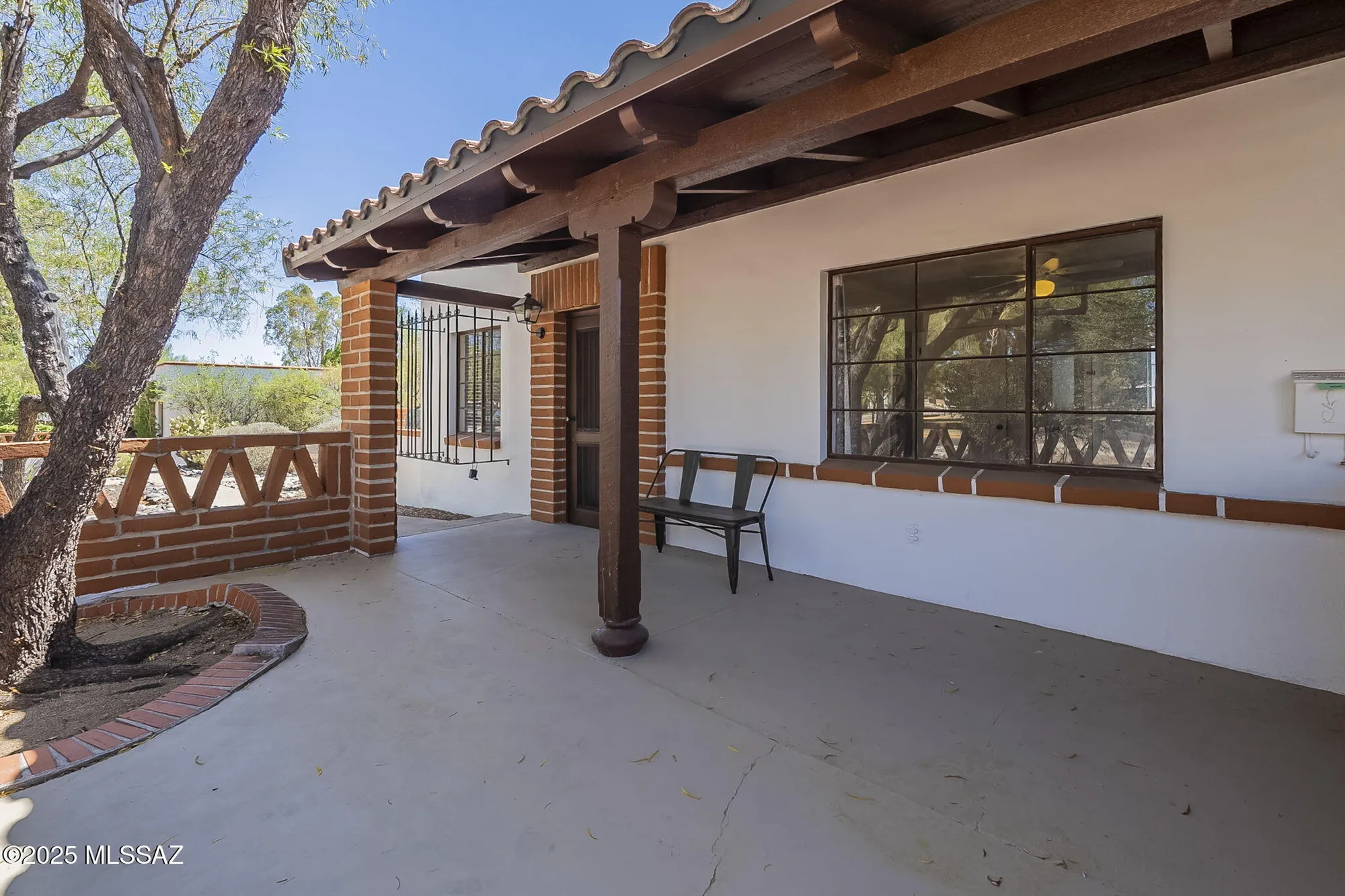 Property Slideshow image 4 of 23 | 221 s paseo tierra a, Green Valley, AZ, 85614