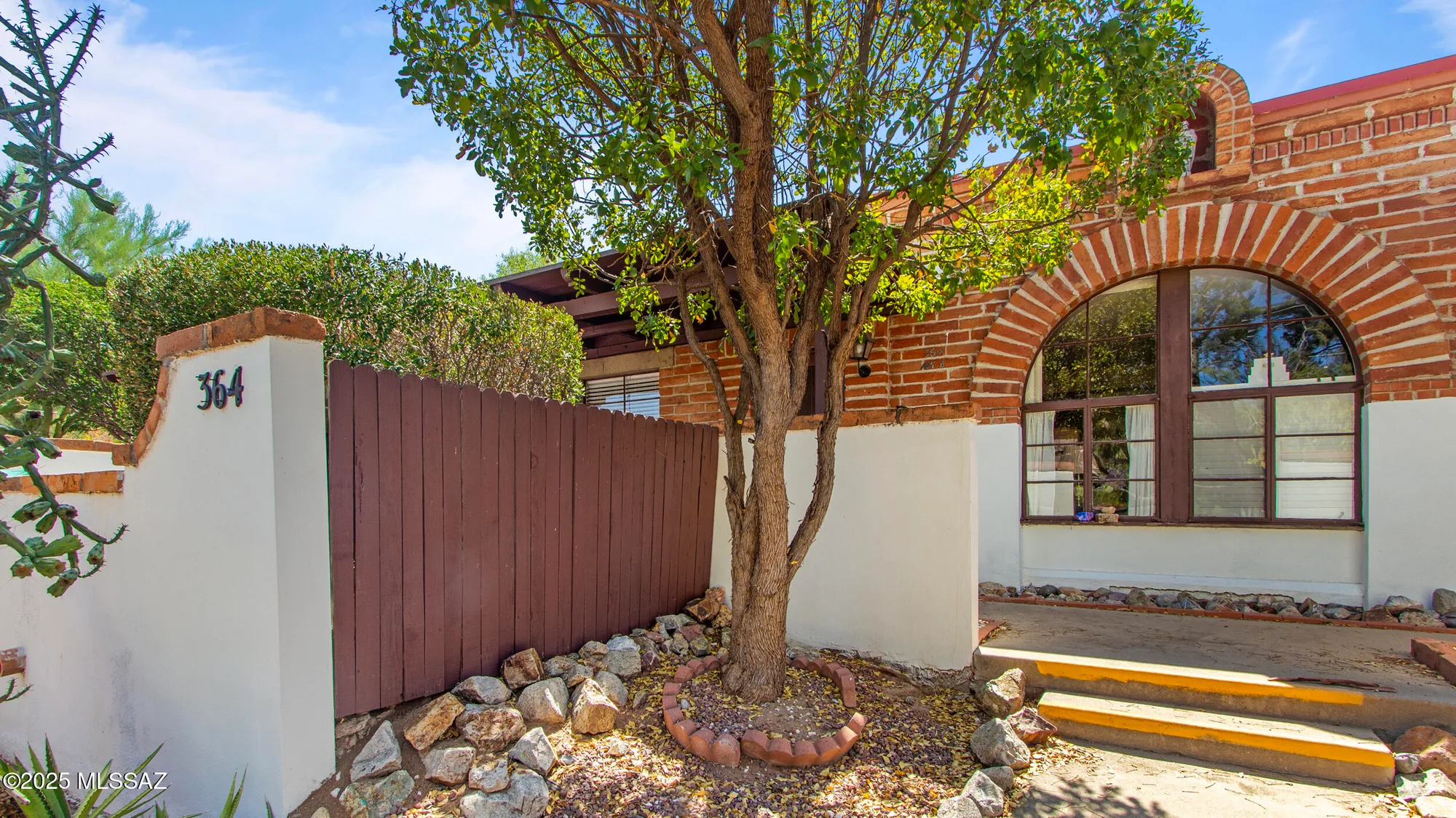 Property Slideshow image 2 of 44 | 364 s paseo lobo b, Green Valley, AZ, 85614