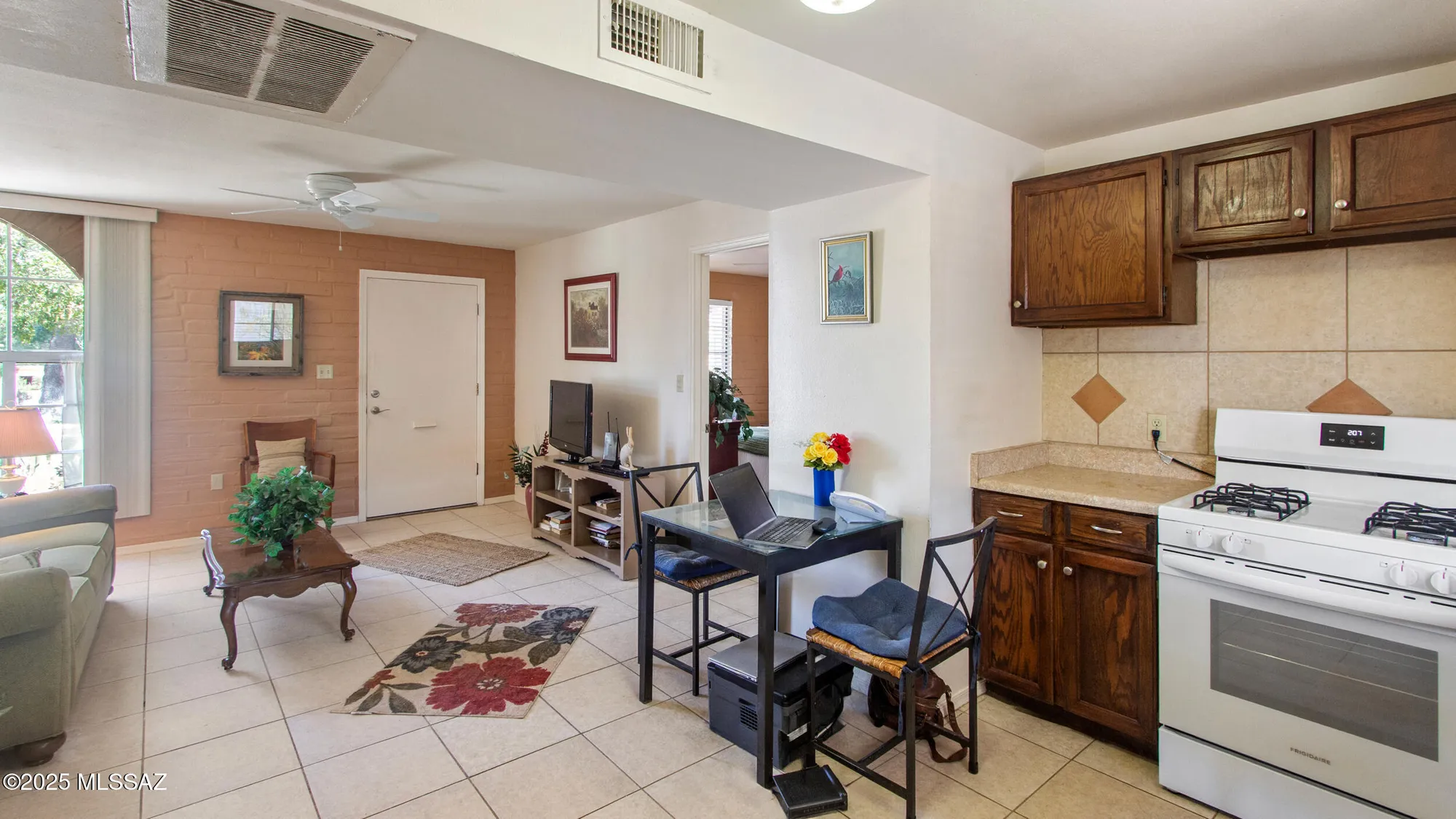 Property Slideshow image 21 of 44 | 364 s paseo lobo b, Green Valley, AZ, 85614