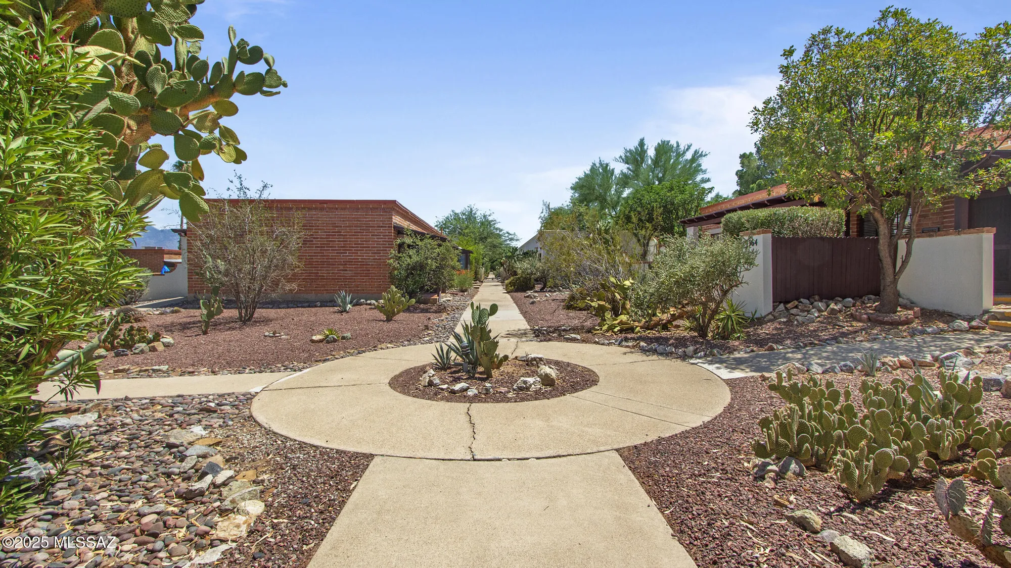 Property Slideshow image 43 of 44 | 364 s paseo lobo b, Green Valley, AZ, 85614