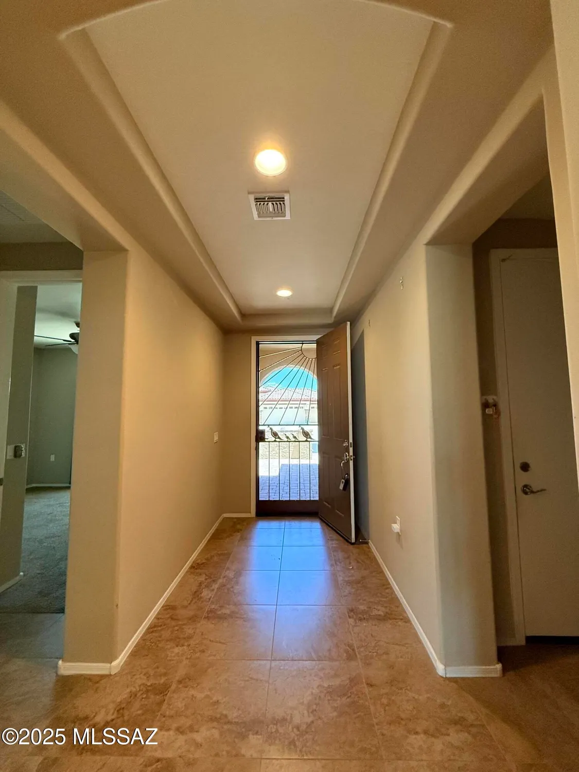 Property Slideshow image 12 of 42 | 13834 e cardemore dr, Vail, AZ, 85641