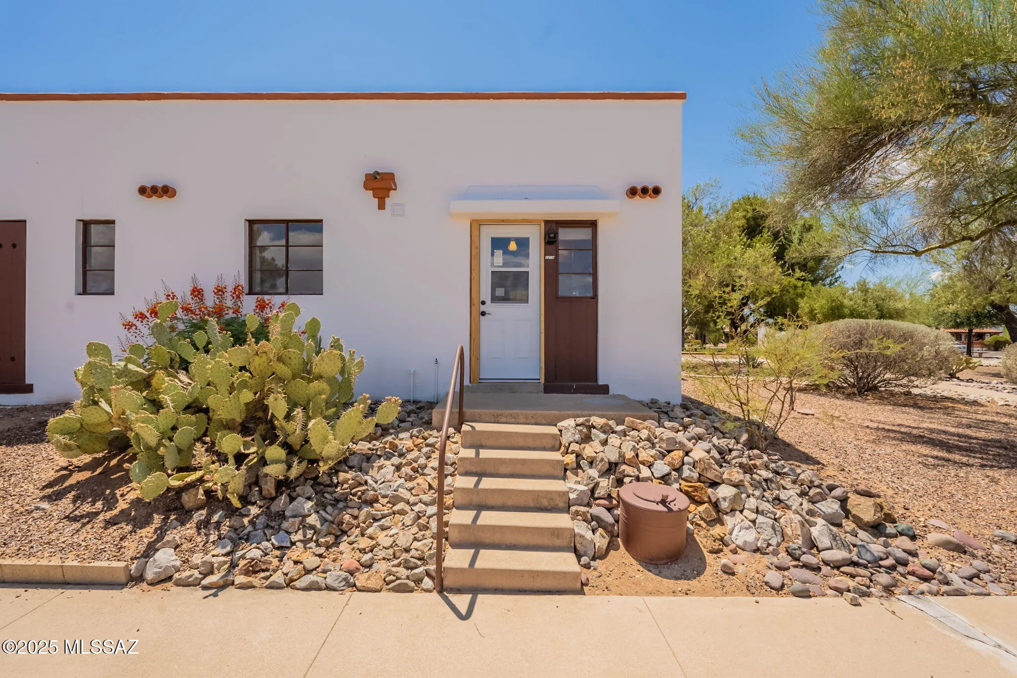 Property Slideshow image 22 of 23 | 221 s paseo tierra a, Green Valley, AZ, 85614