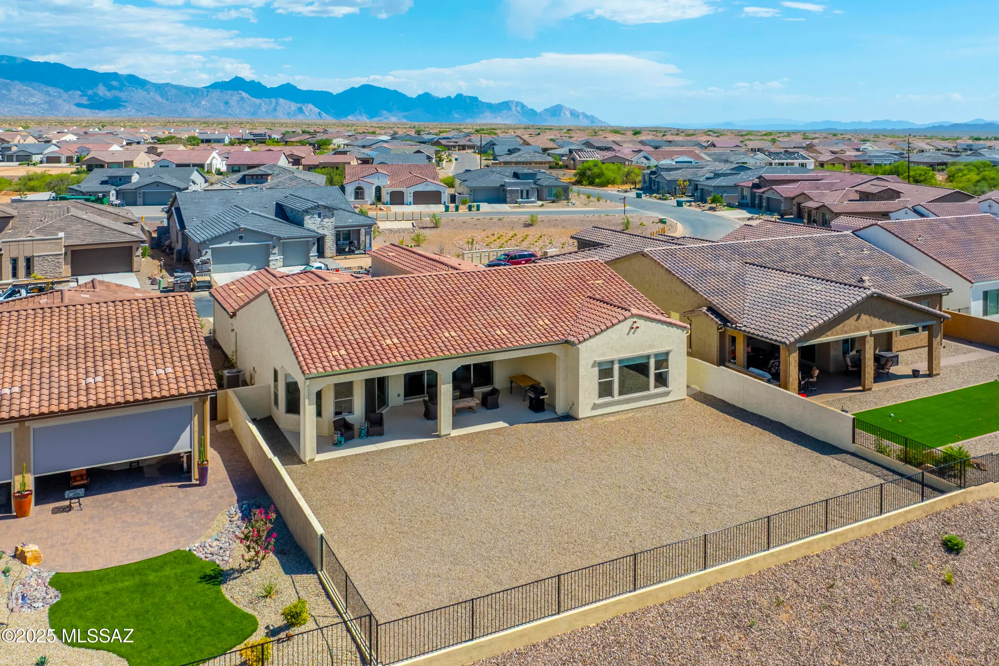 Property Slideshow image 5 of 50 | 61482 e cypress canyon dr, Oracle, AZ, 85623