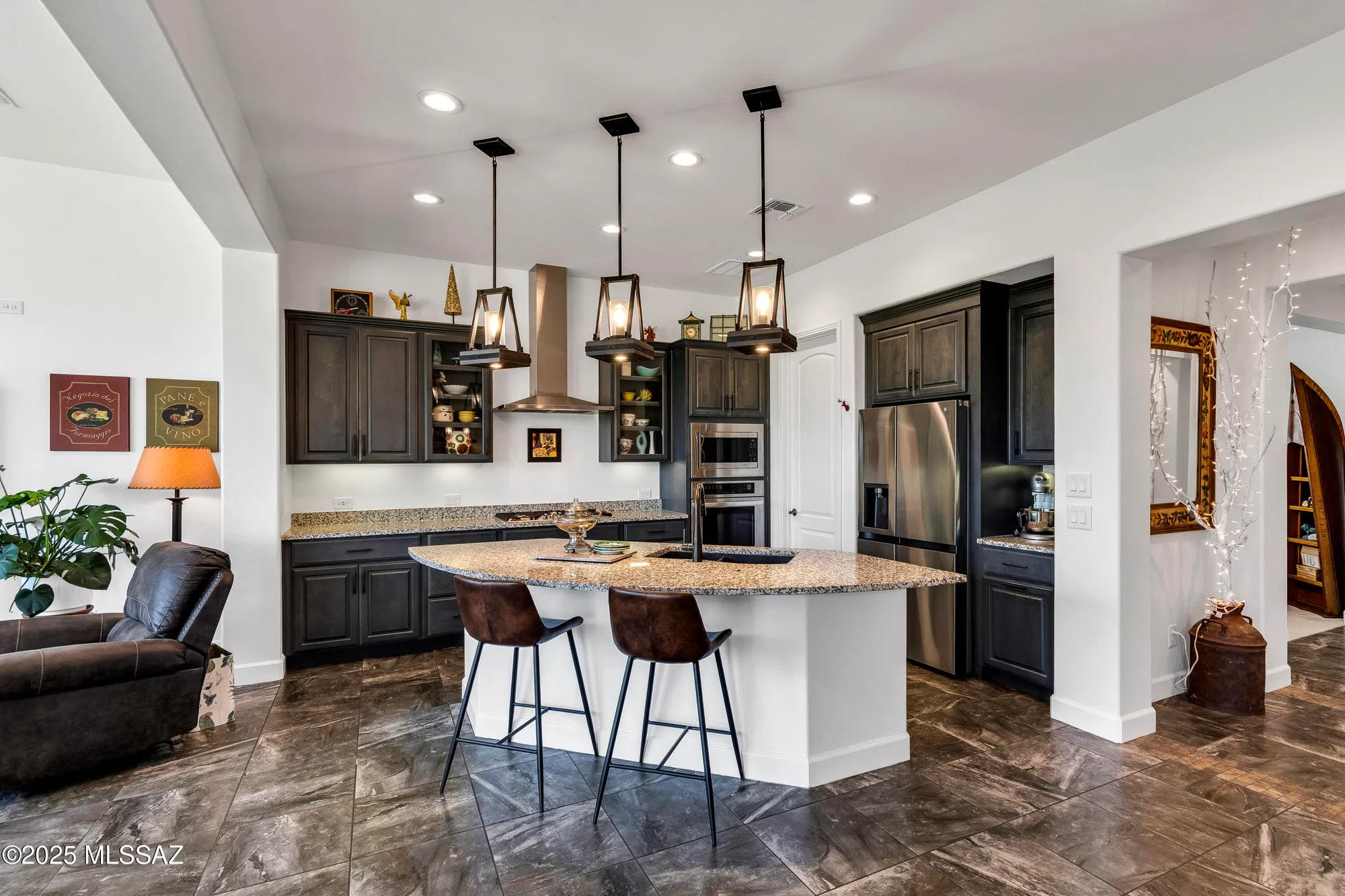 Property Slideshow image 12 of 49 | 2460 e copper valley way, Green Valley, AZ, 85614