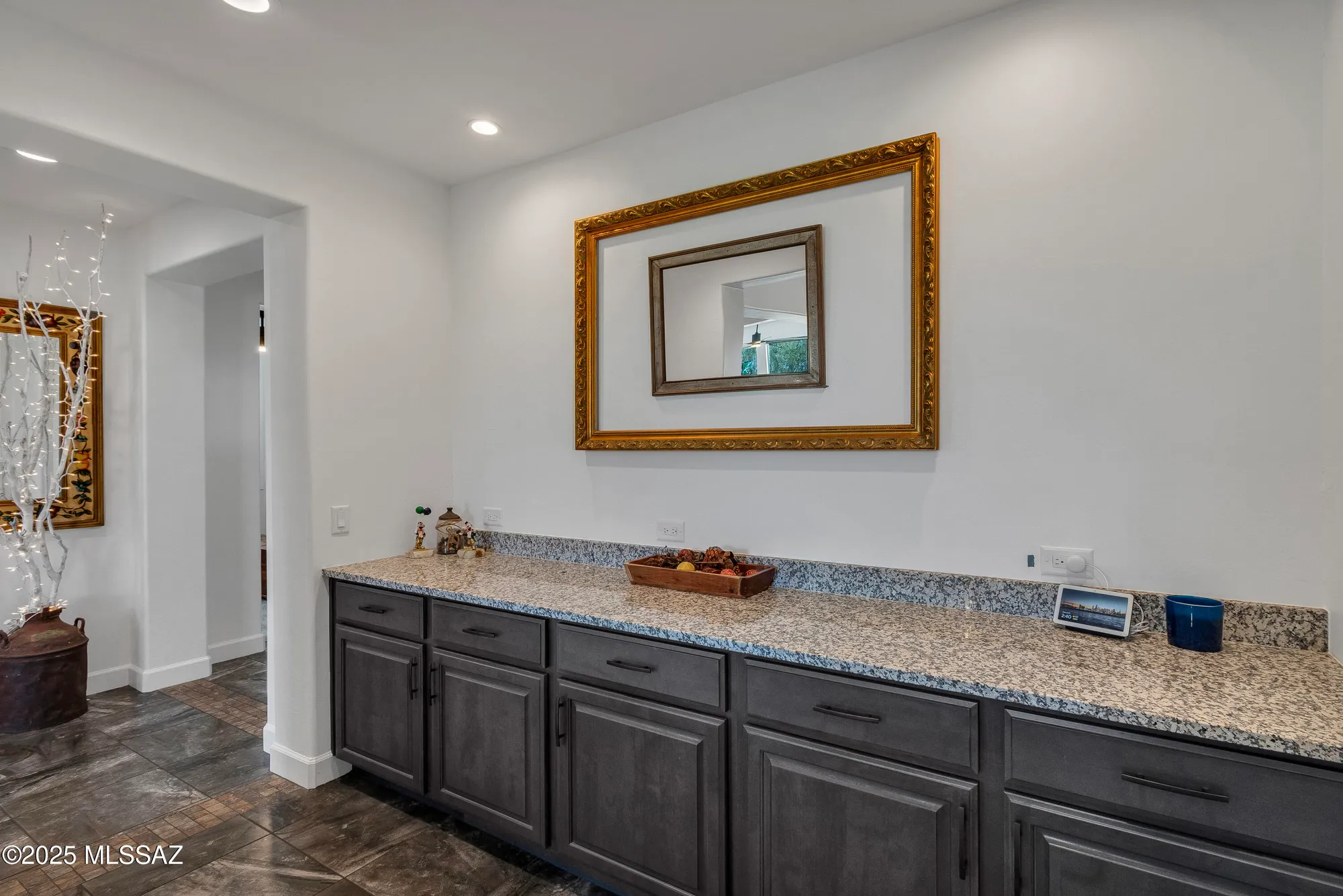 Property Slideshow image 17 of 49 | 2460 e copper valley way, Green Valley, AZ, 85614