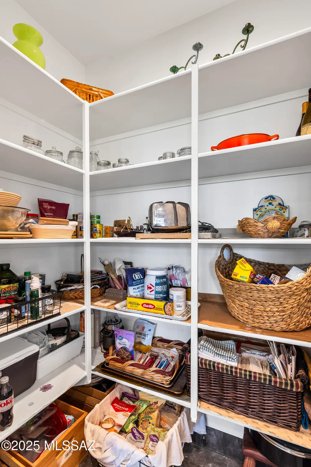 Property Slideshow image 15 of 49 | 2460 e copper valley way, Green Valley, AZ, 85614