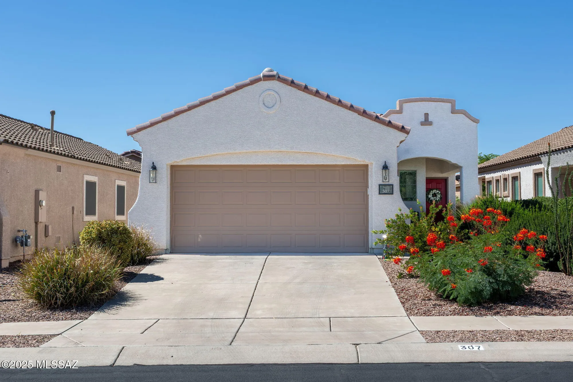 Property Slideshow image 1 of 38 | 307 w calle media luz, Sahuarita, AZ, 85629