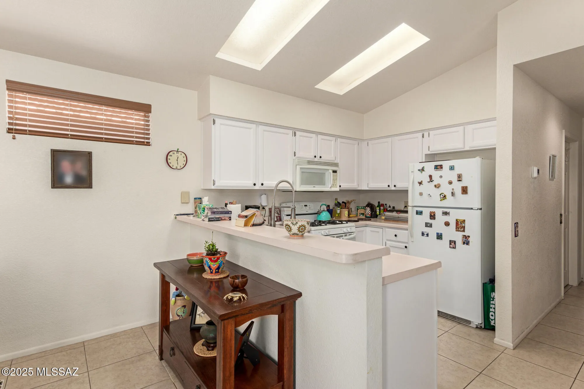 Property Slideshow image 12 of 33 | 14053 n trade winds way, Oro Valley, AZ, 85755