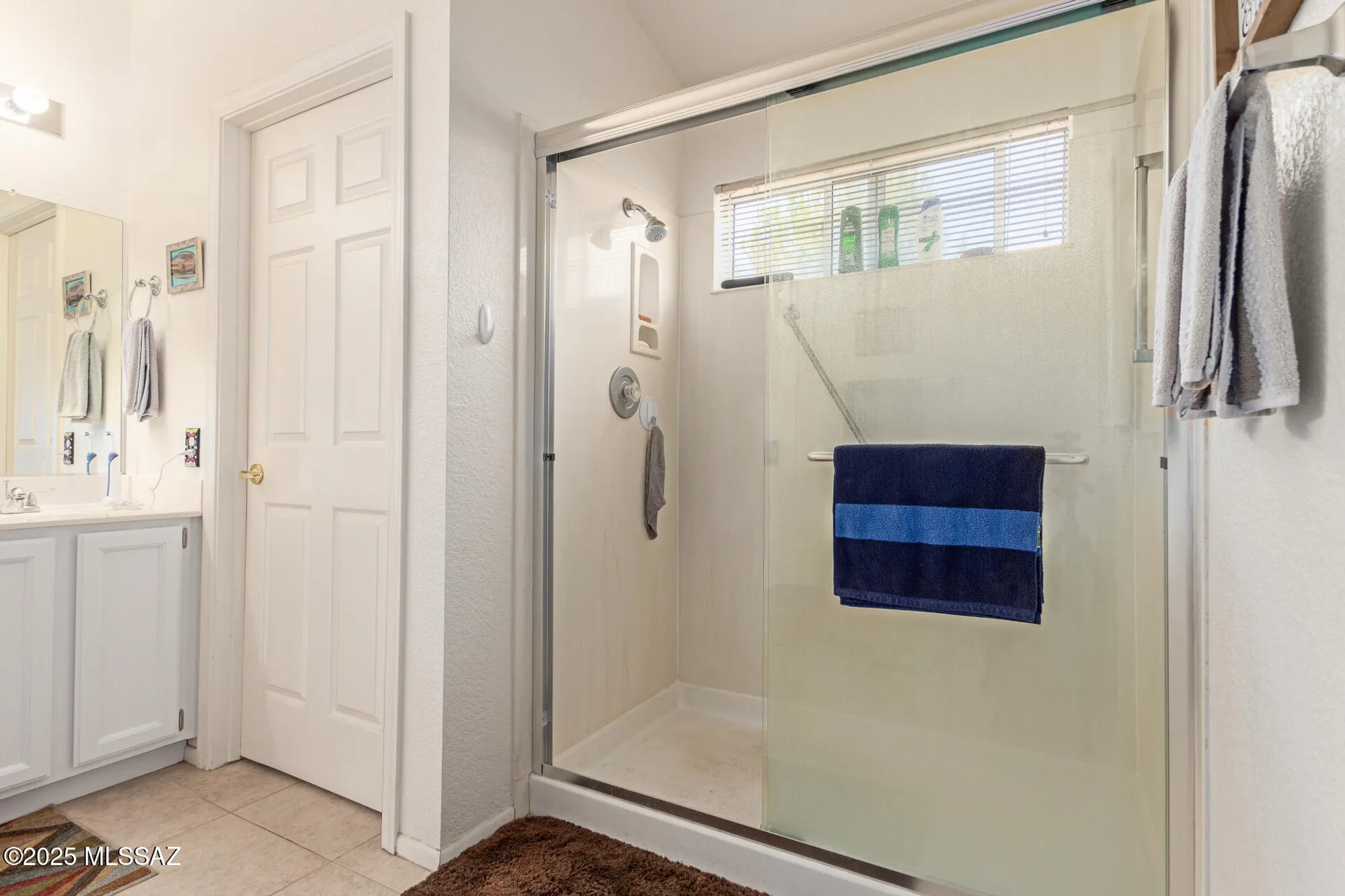 Property Slideshow image 21 of 33 | 14053 n trade winds way, Oro Valley, AZ, 85755