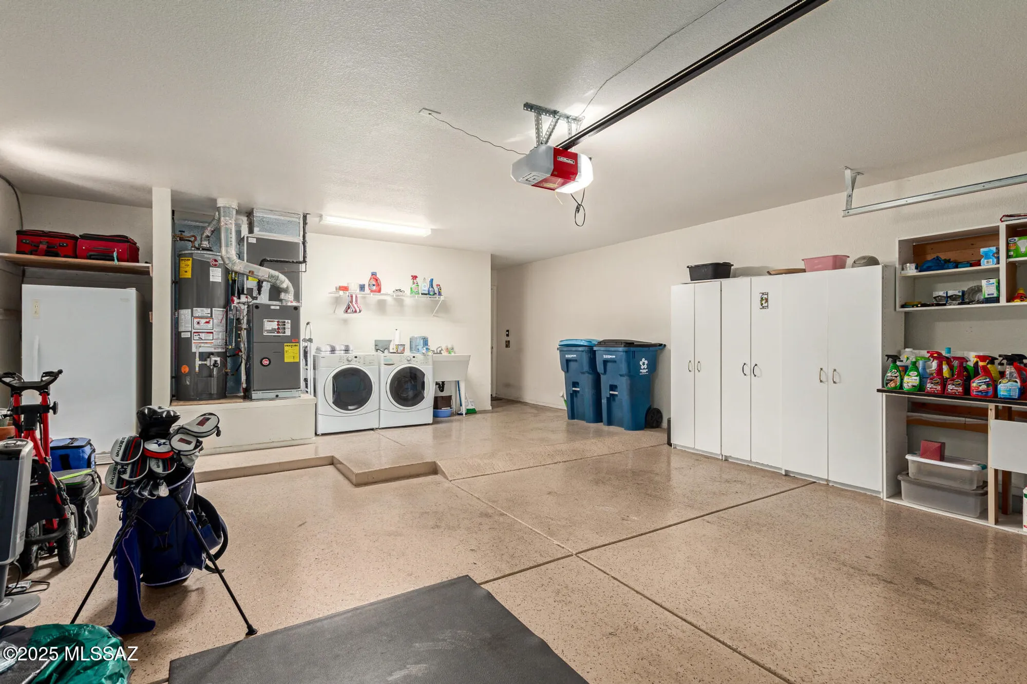 Property Slideshow image 29 of 33 | 14053 n trade winds way, Oro Valley, AZ, 85755