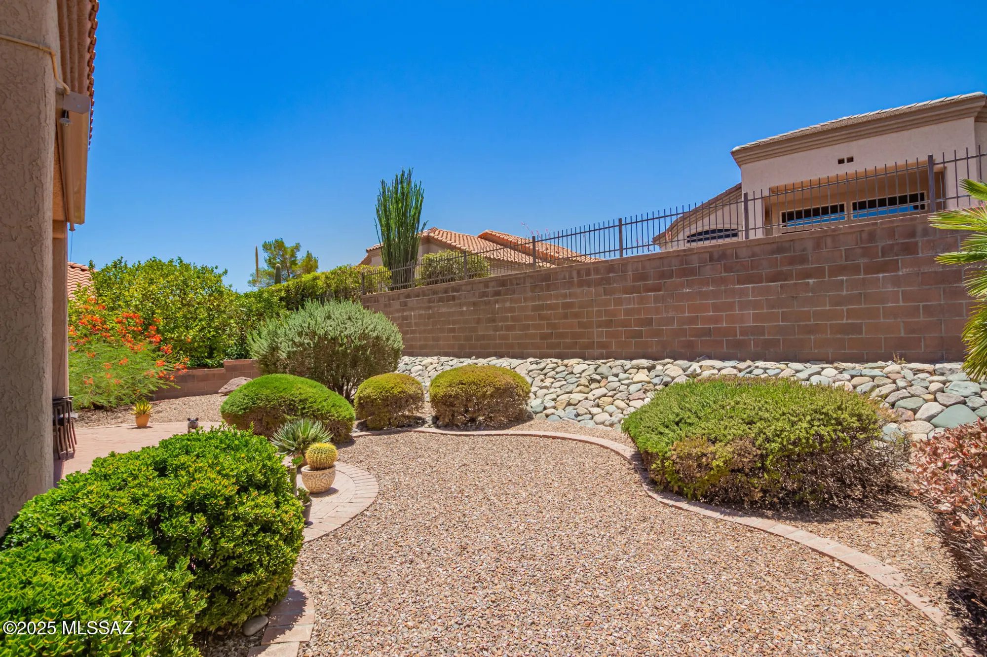 Property Slideshow image 32 of 33 | 14053 n trade winds way, Oro Valley, AZ, 85755