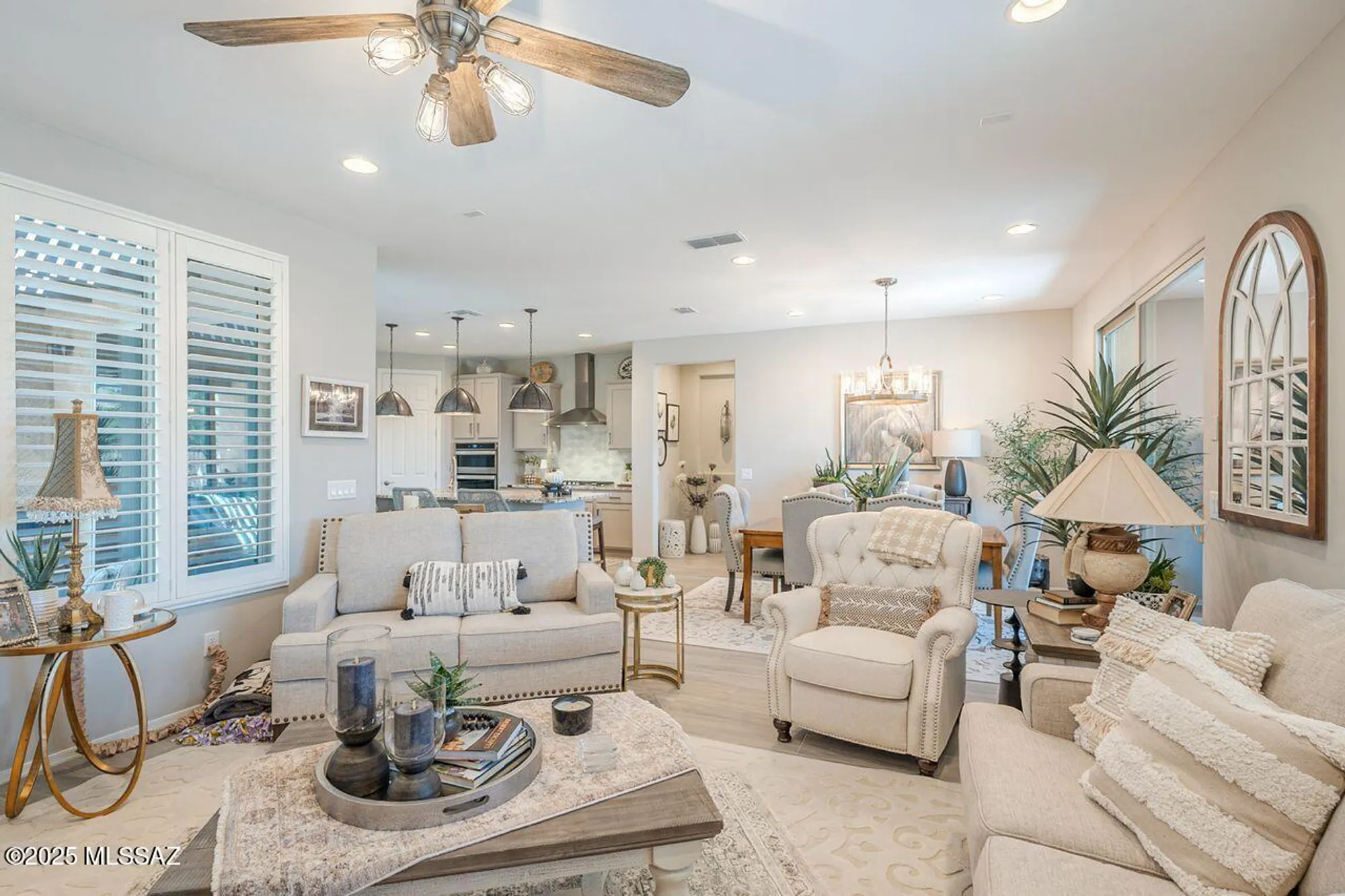 Property Slideshow image 11 of 47 | 7027 w deer creek trl, Marana, AZ, 85658