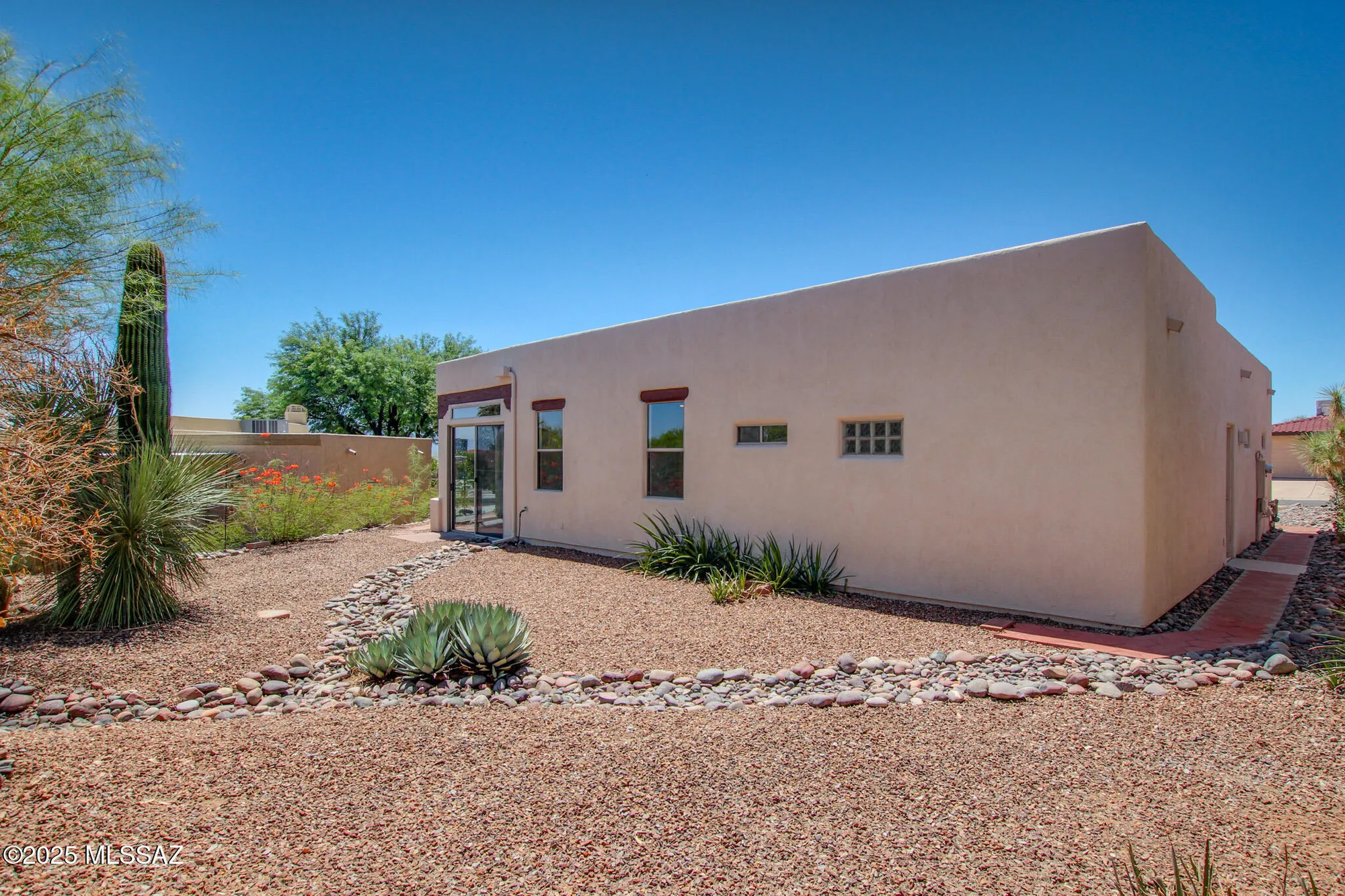 Property Slideshow image 28 of 43 | 656 w rio moctezuma, Green Valley, AZ, 85614