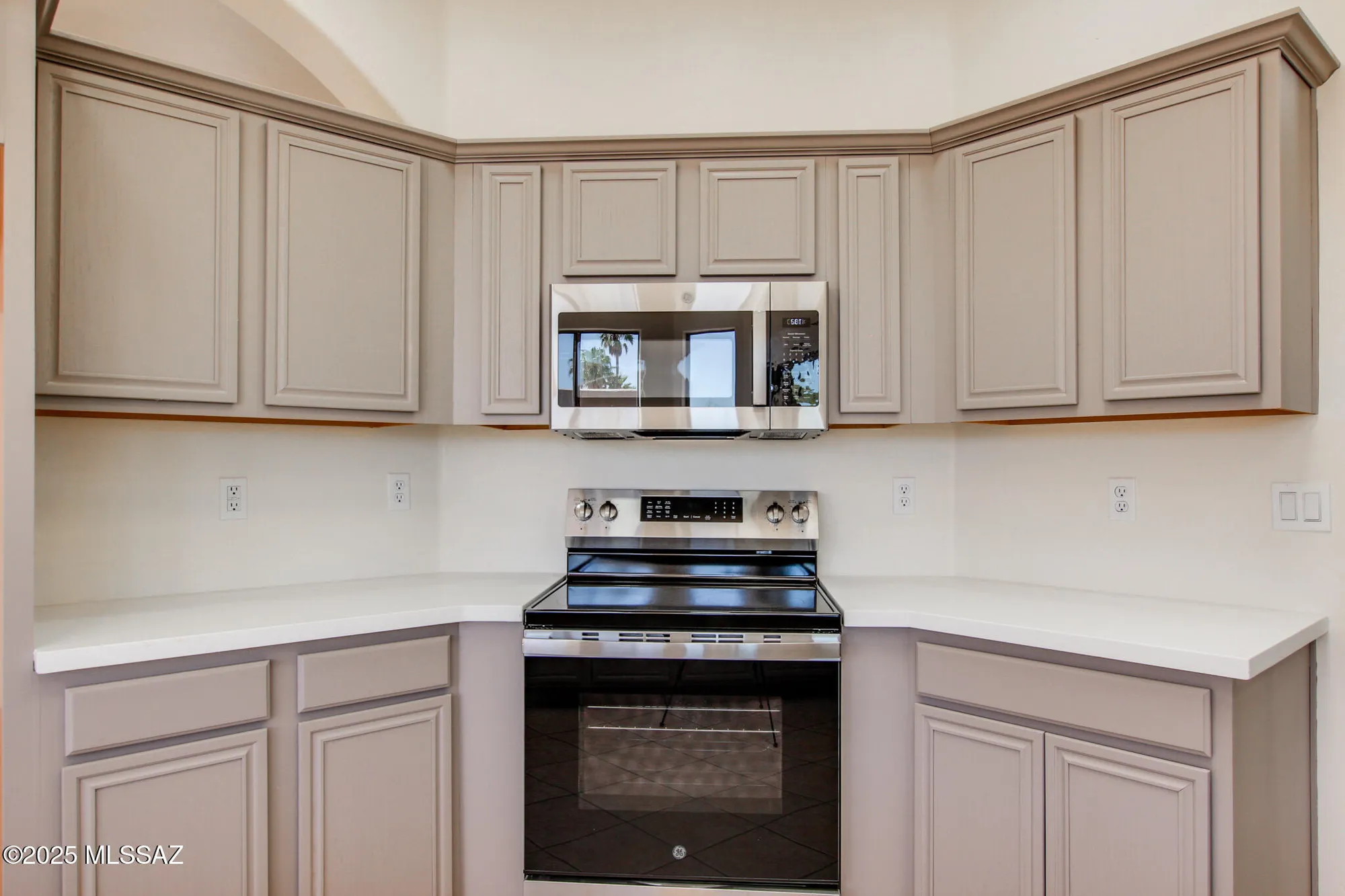 Property Slideshow image 6 of 43 | 656 w rio moctezuma, Green Valley, AZ, 85614