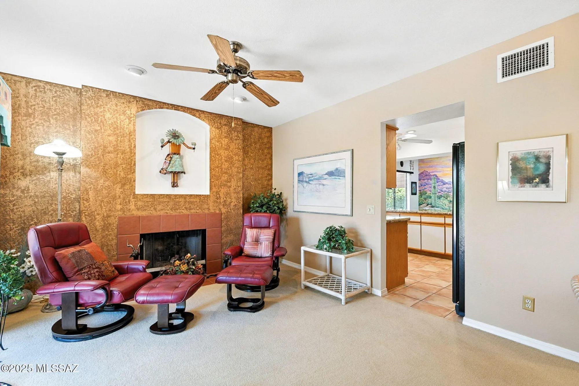 Property Slideshow image 13 of 40 | 37341 s blackfoot dr, Tucson, AZ, 85739