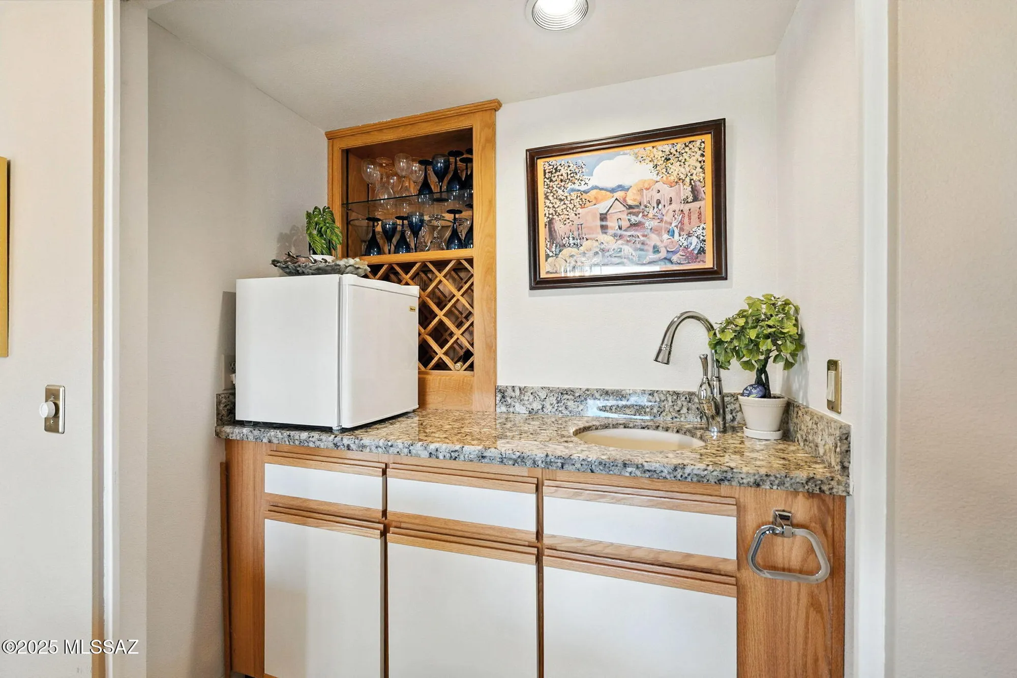 Property Slideshow image 11 of 40 | 37341 s blackfoot dr, Tucson, AZ, 85739