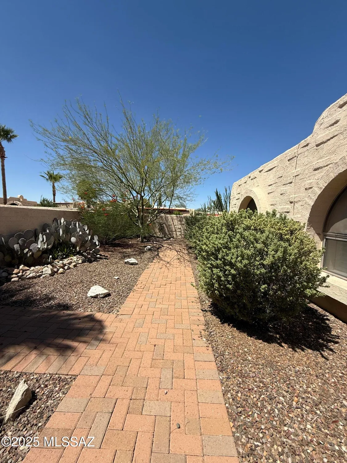 Property Slideshow image 20 of 21 | 940 w circulo napa, Green Valley, AZ, 85614