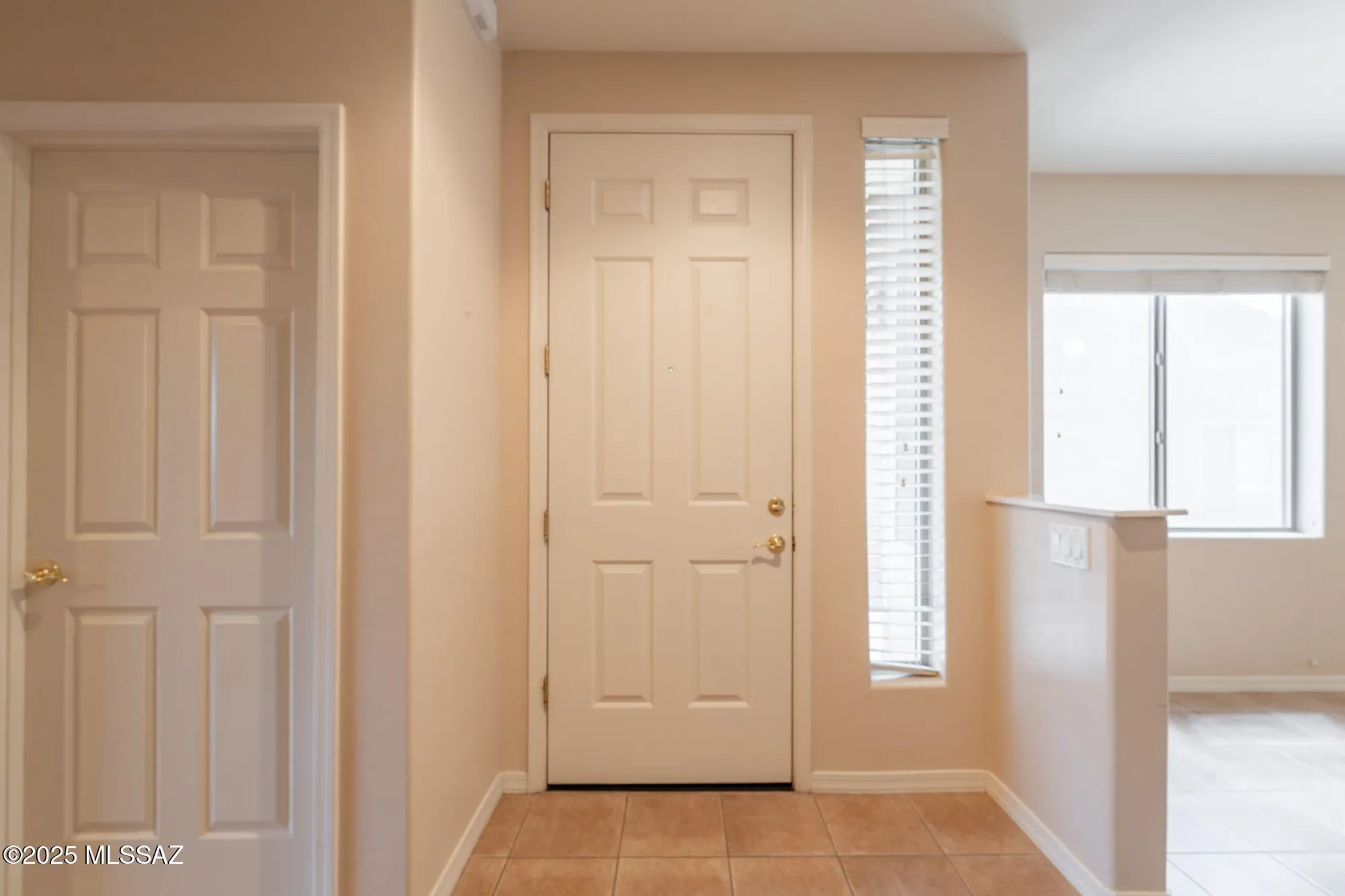 Property Slideshow image 3 of 45 | 503 w shadow wood st, Green Valley, AZ, 85614