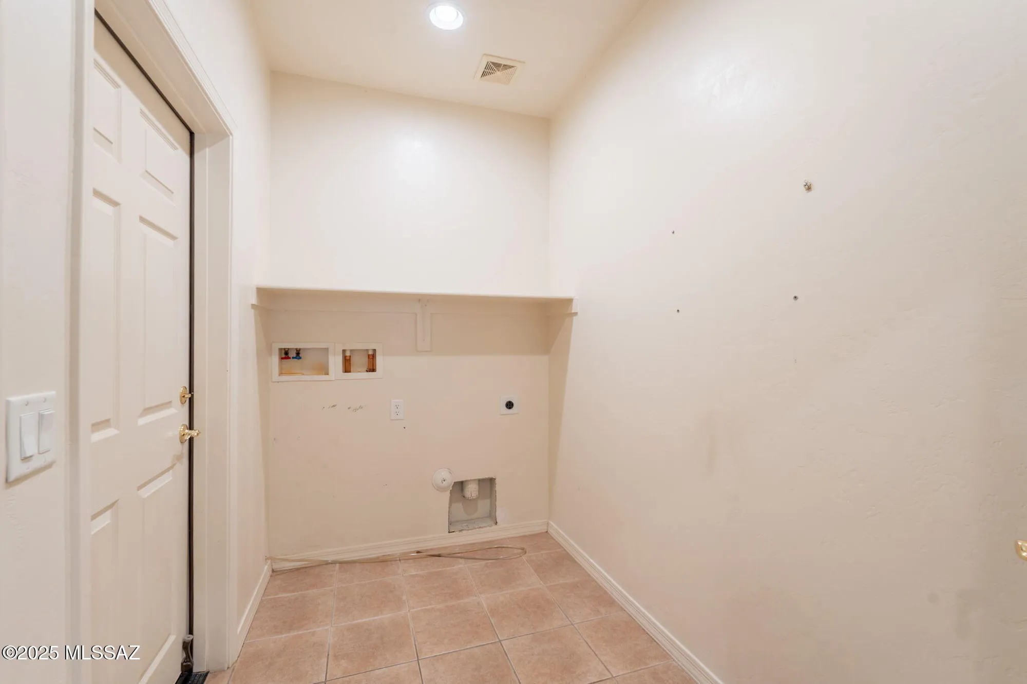 Property Slideshow image 22 of 45 | 503 w shadow wood st, Green Valley, AZ, 85614