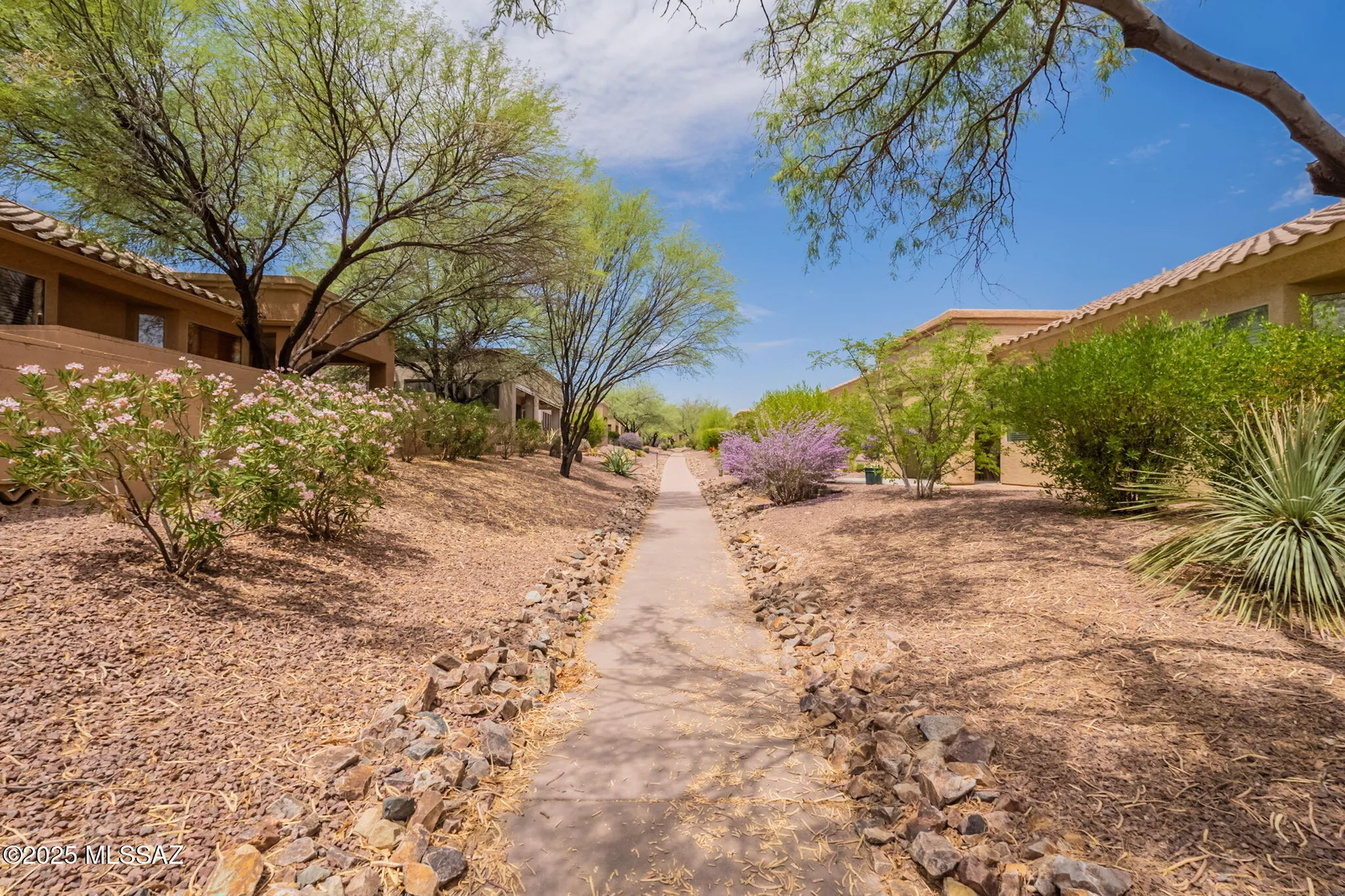 Property Slideshow image 43 of 45 | 503 w shadow wood st, Green Valley, AZ, 85614