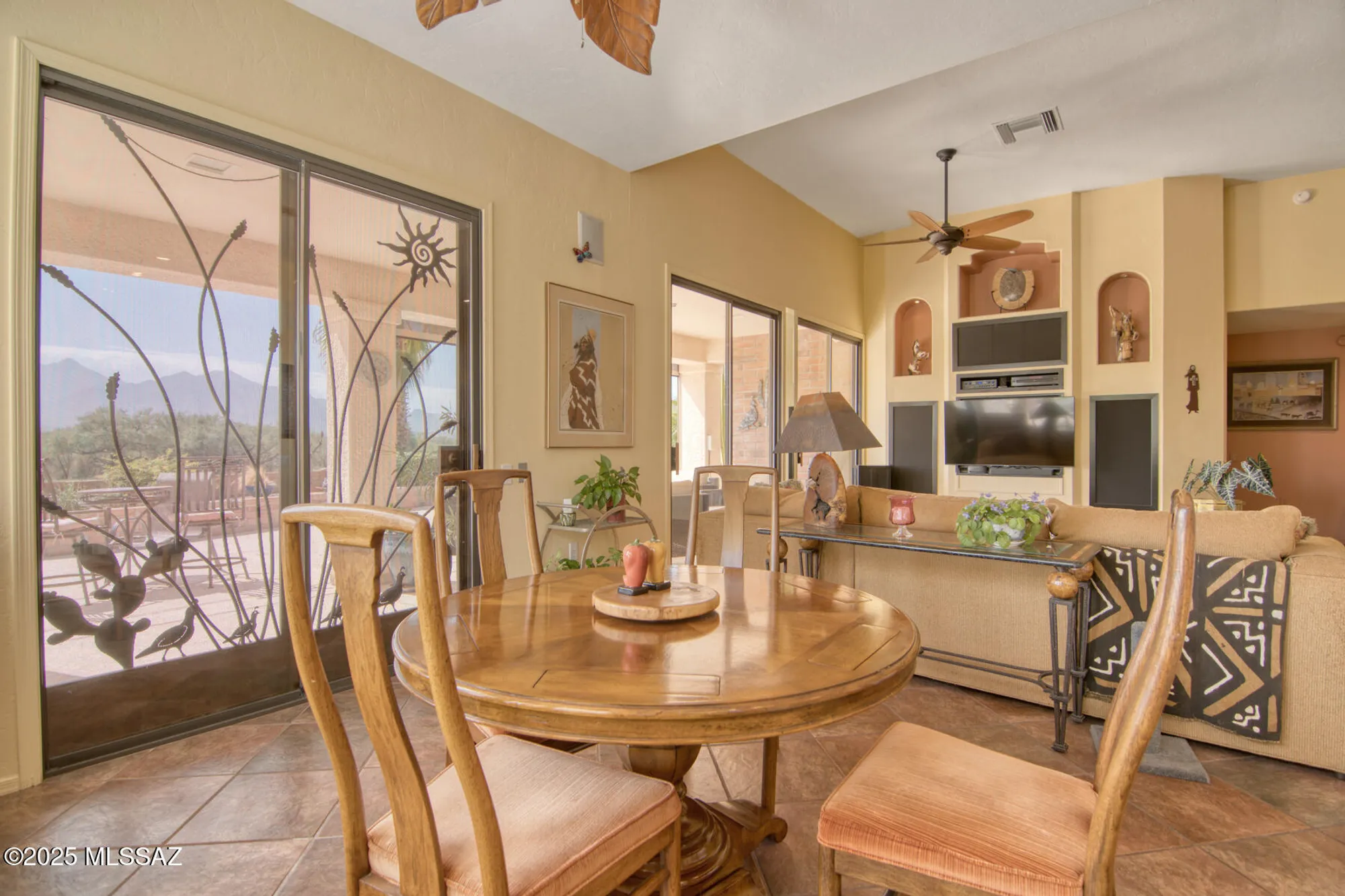 Property Slideshow image 16 of 34 | 4365 s royal lytham ct, Green Valley, AZ, 85622