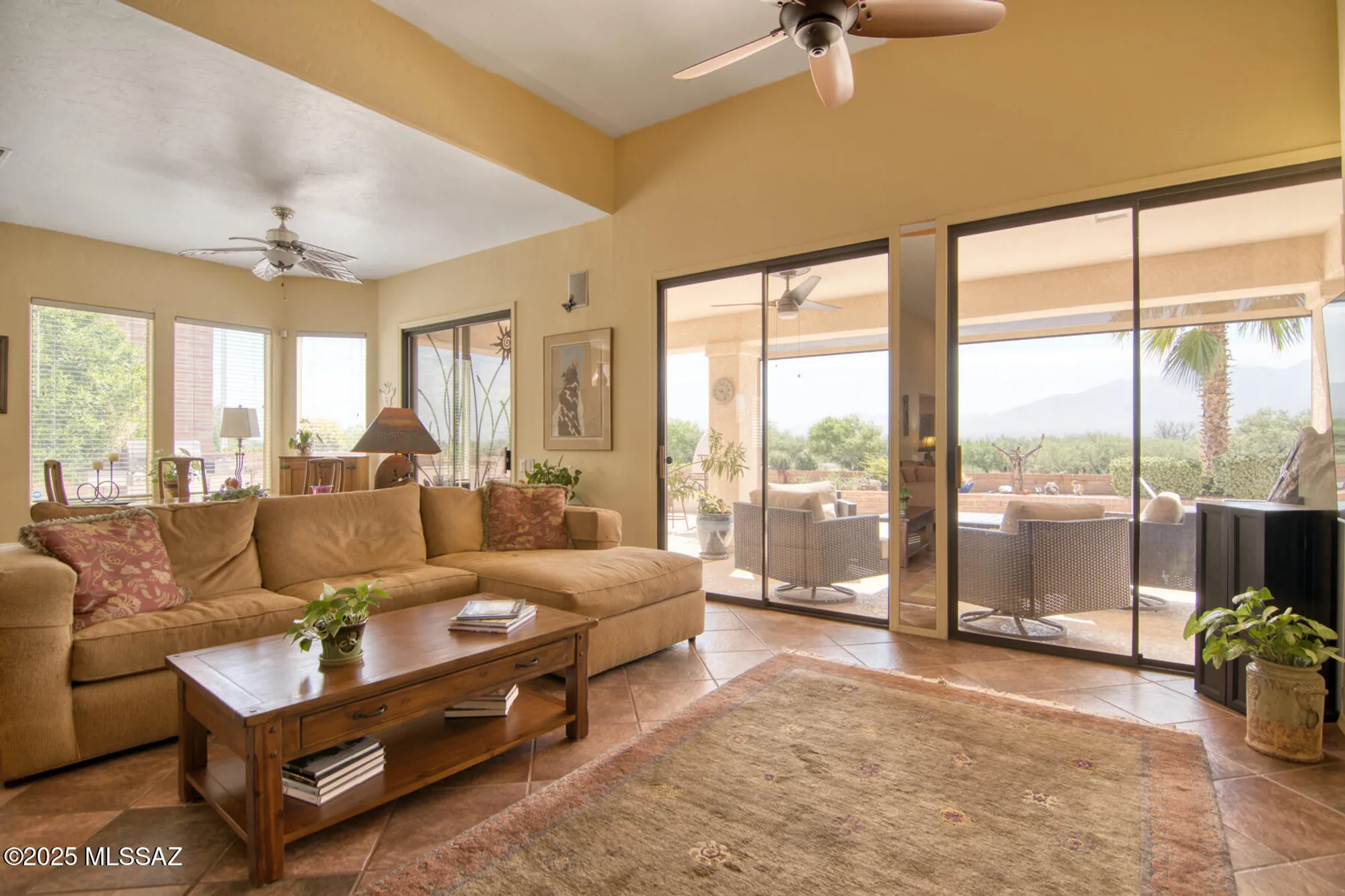 Property Slideshow image 15 of 34 | 4365 s royal lytham ct, Green Valley, AZ, 85622