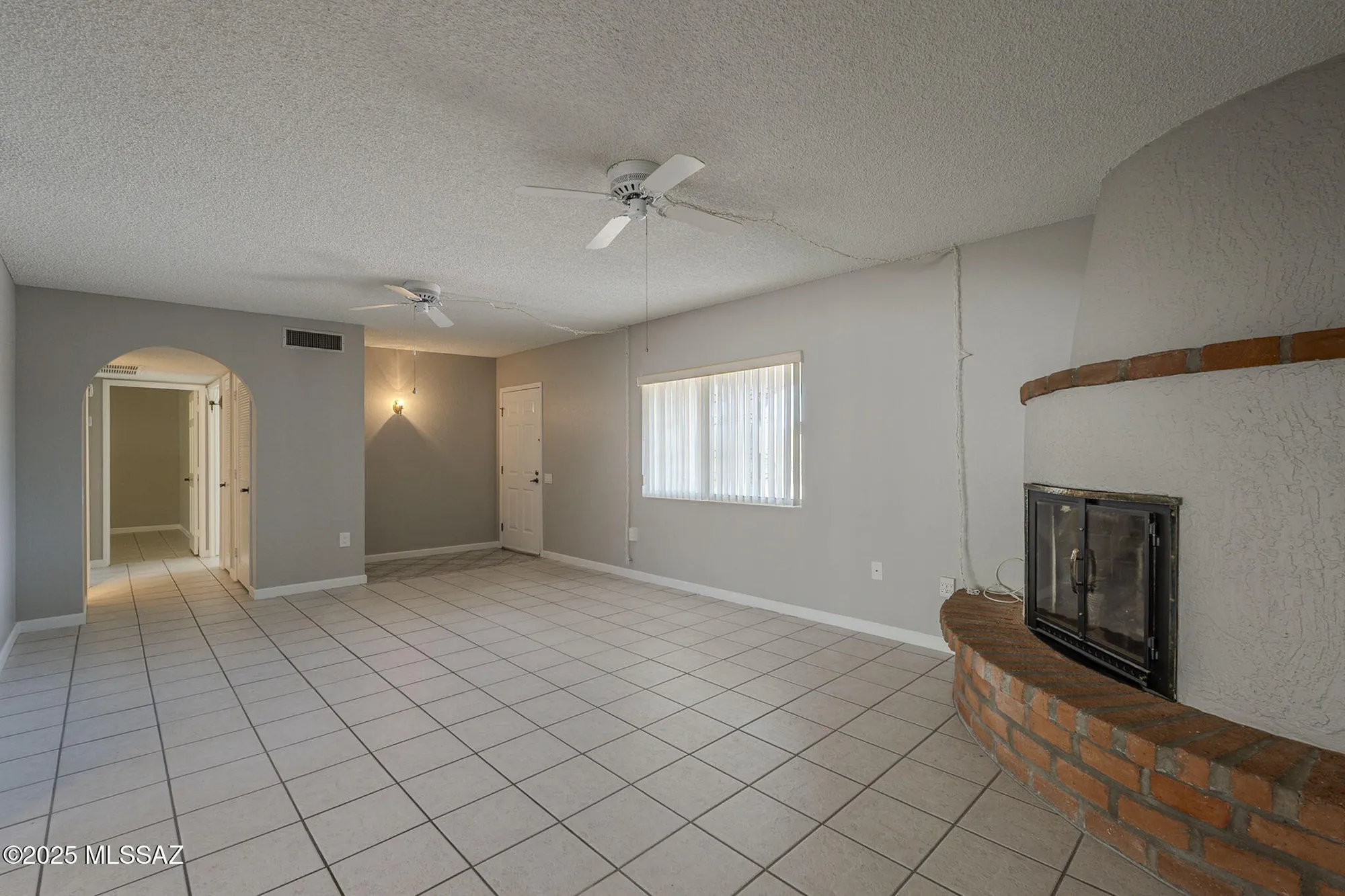 Property Slideshow image 7 of 42 | 653 n avenida tortuga, Green Valley, AZ, 85614