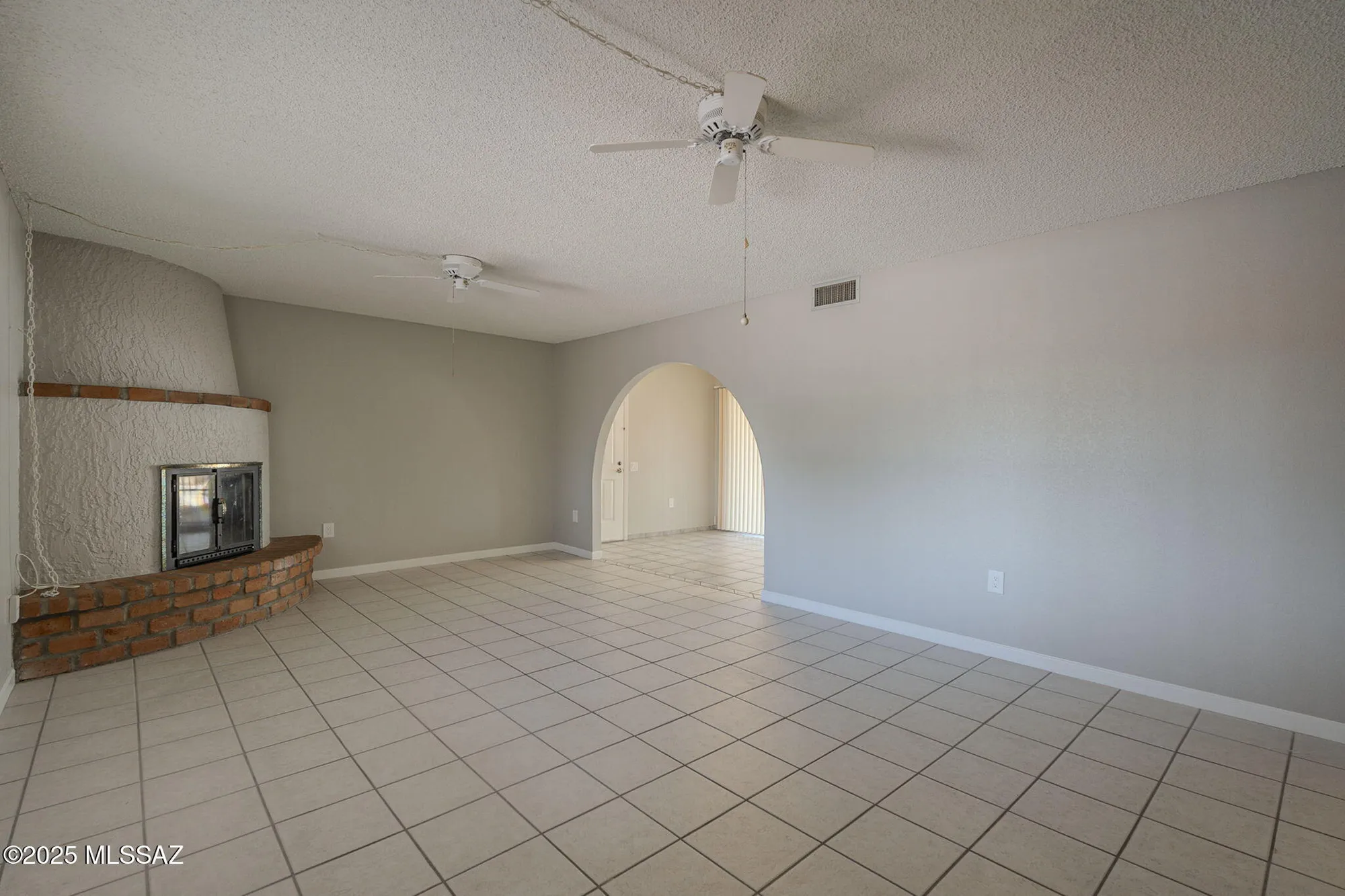 Property Slideshow image 8 of 42 | 653 n avenida tortuga, Green Valley, AZ, 85614