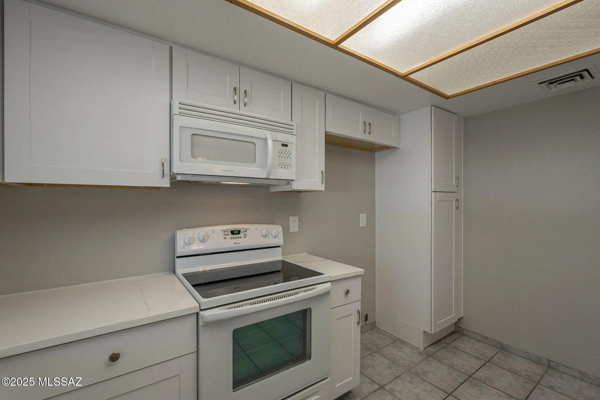 Property Slideshow image 18 of 42 | 653 n avenida tortuga, Green Valley, AZ, 85614