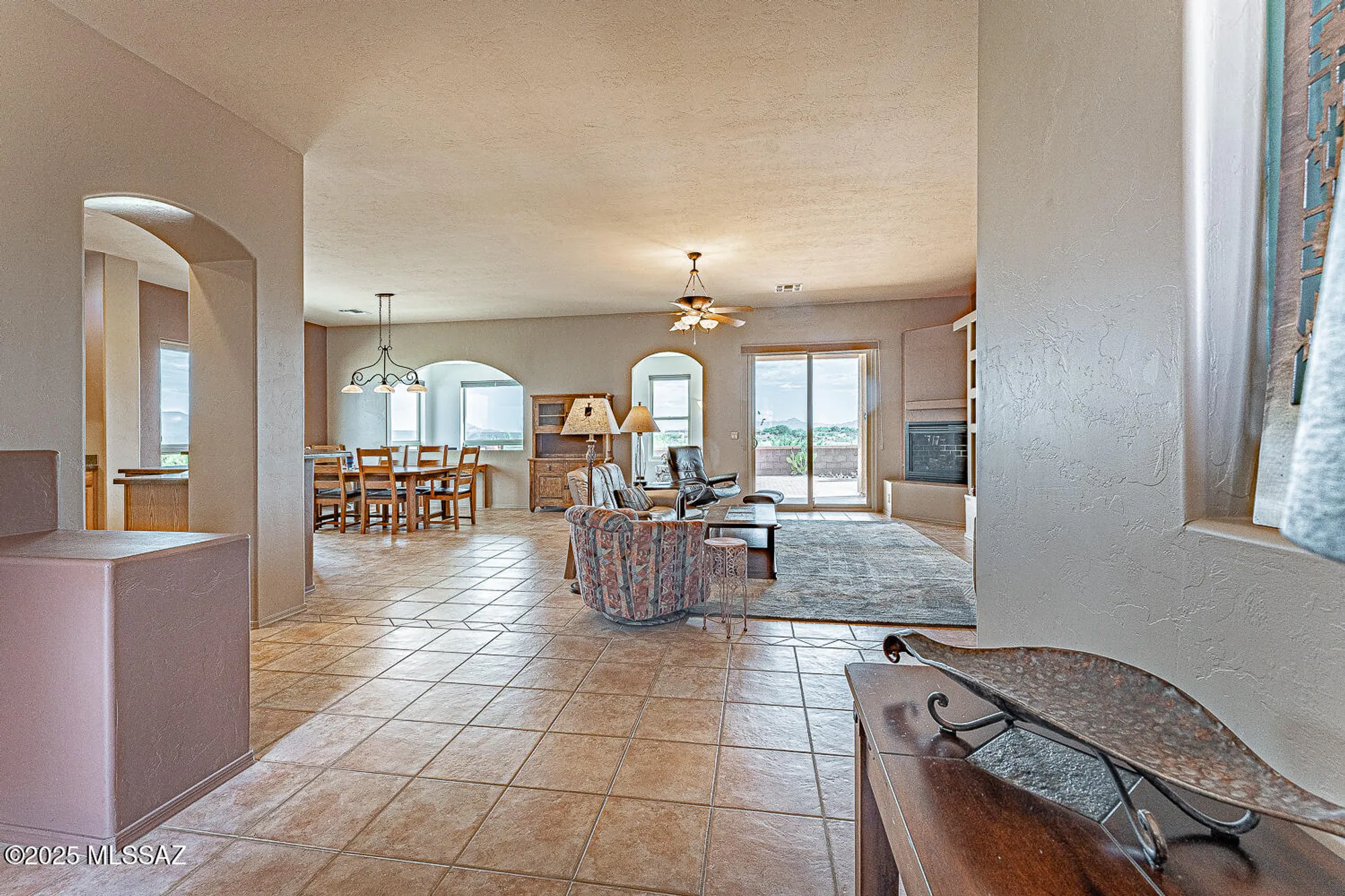 Property Slideshow image 3 of 39 | 2131 w calle guatamote, Green Valley, AZ, 85622