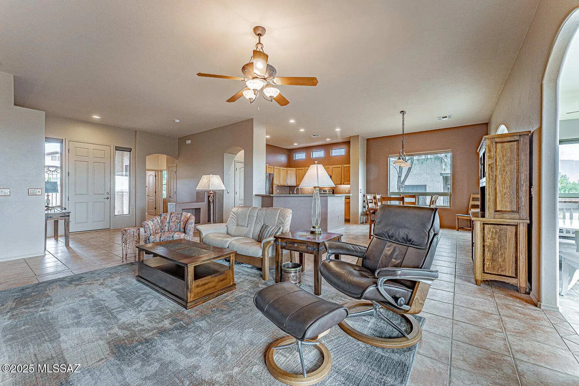 Property Slideshow image 9 of 39 | 2131 w calle guatamote, Green Valley, AZ, 85622