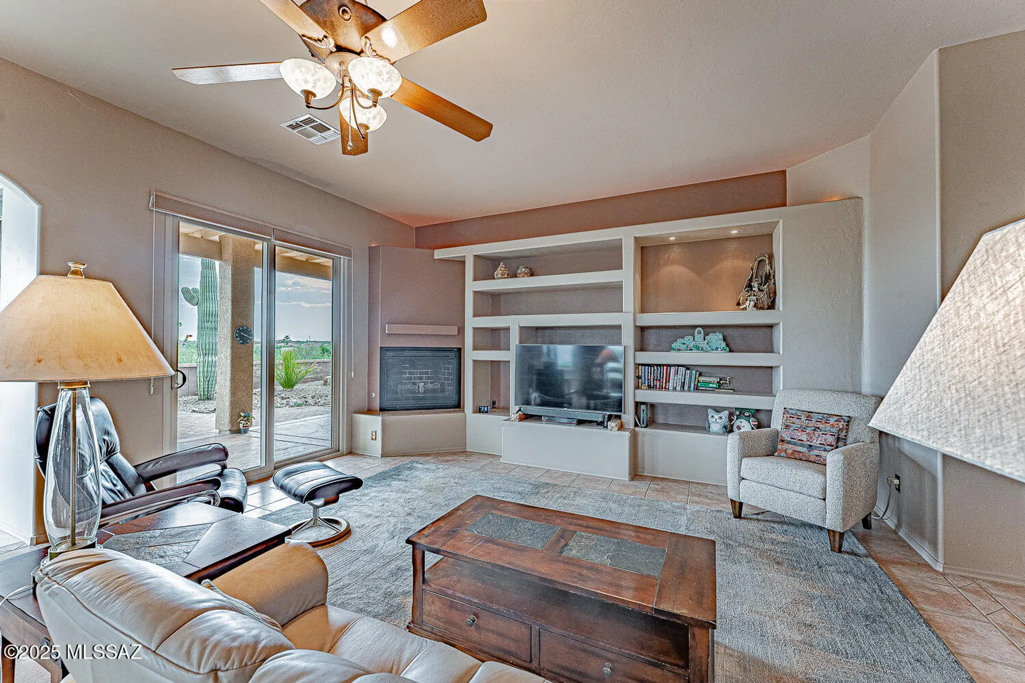 Property Slideshow image 11 of 39 | 2131 w calle guatamote, Green Valley, AZ, 85622