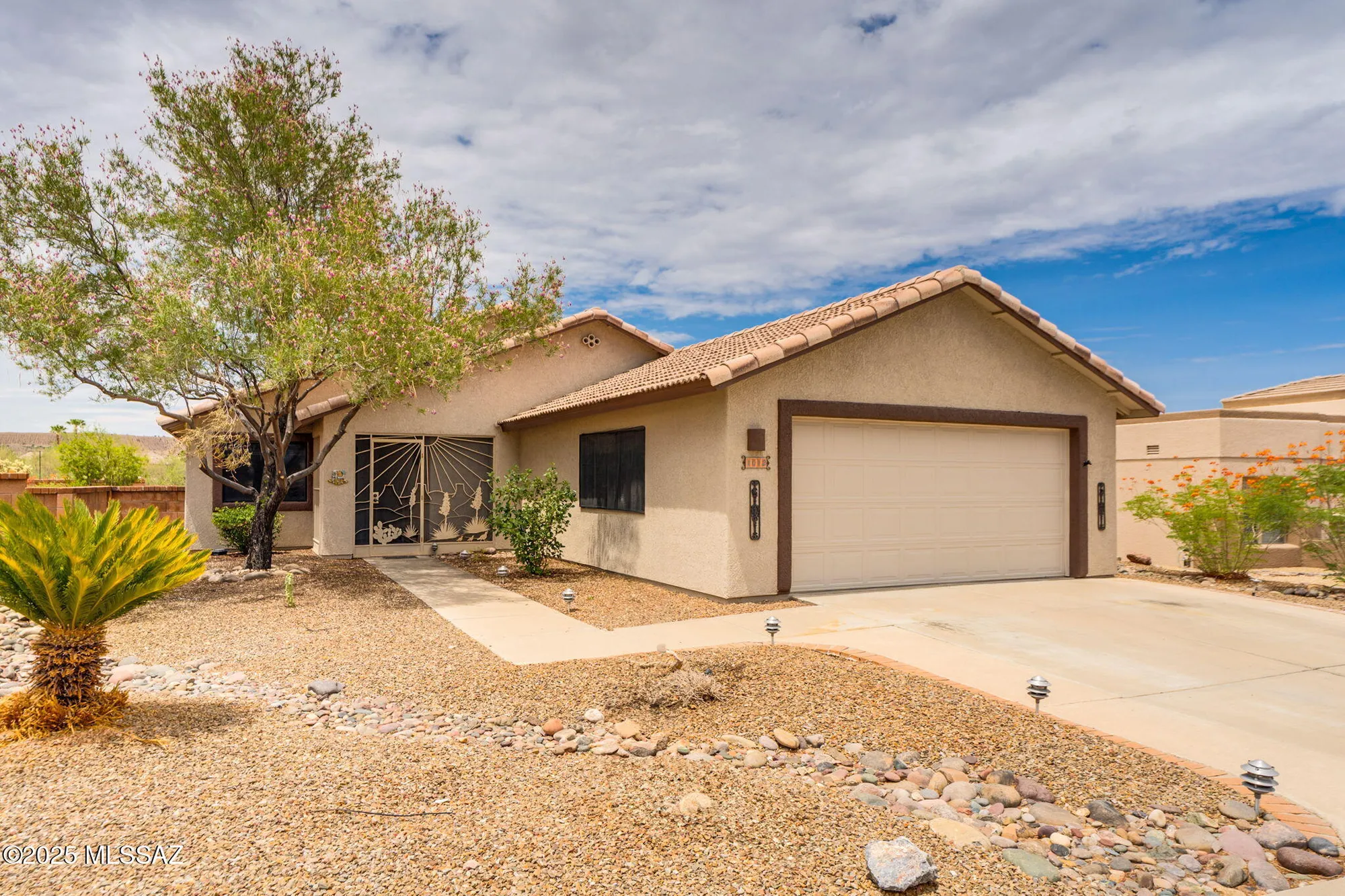 Property Slideshow image 2 of 50 | 1012 w union bell dr, Green Valley, AZ, 85614